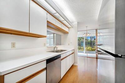 105 Half Moon Circle B1