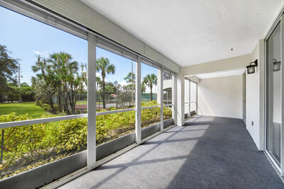 105 Half Moon Circle B1