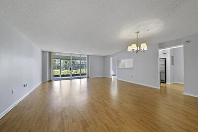 105 Half Moon Circle B1