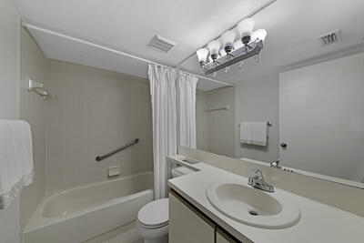 105 Half Moon Circle B1
