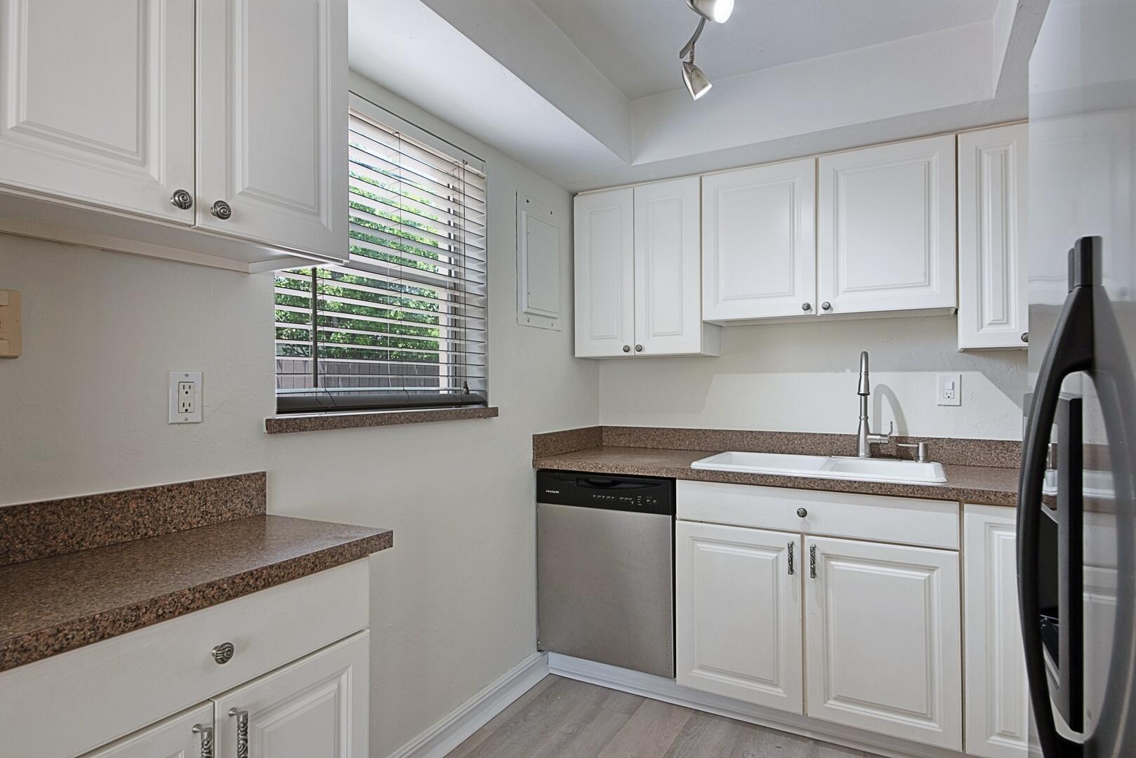 841 NE 61st Street