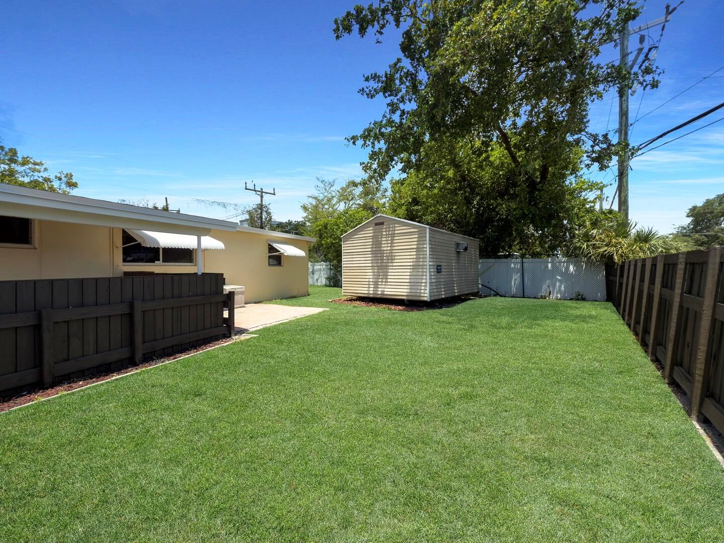 841 NE 61st Street