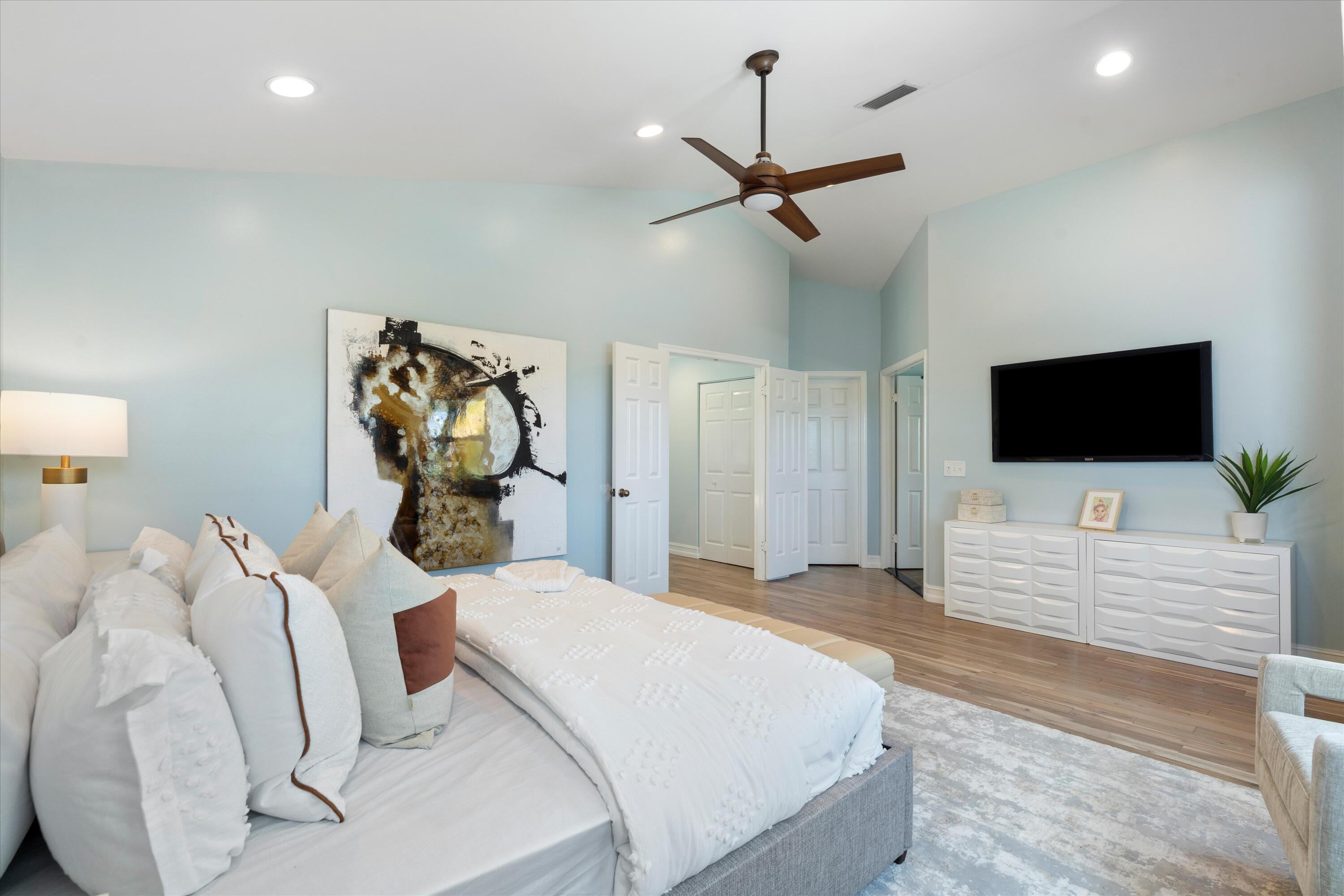 7605 Santee Terrace