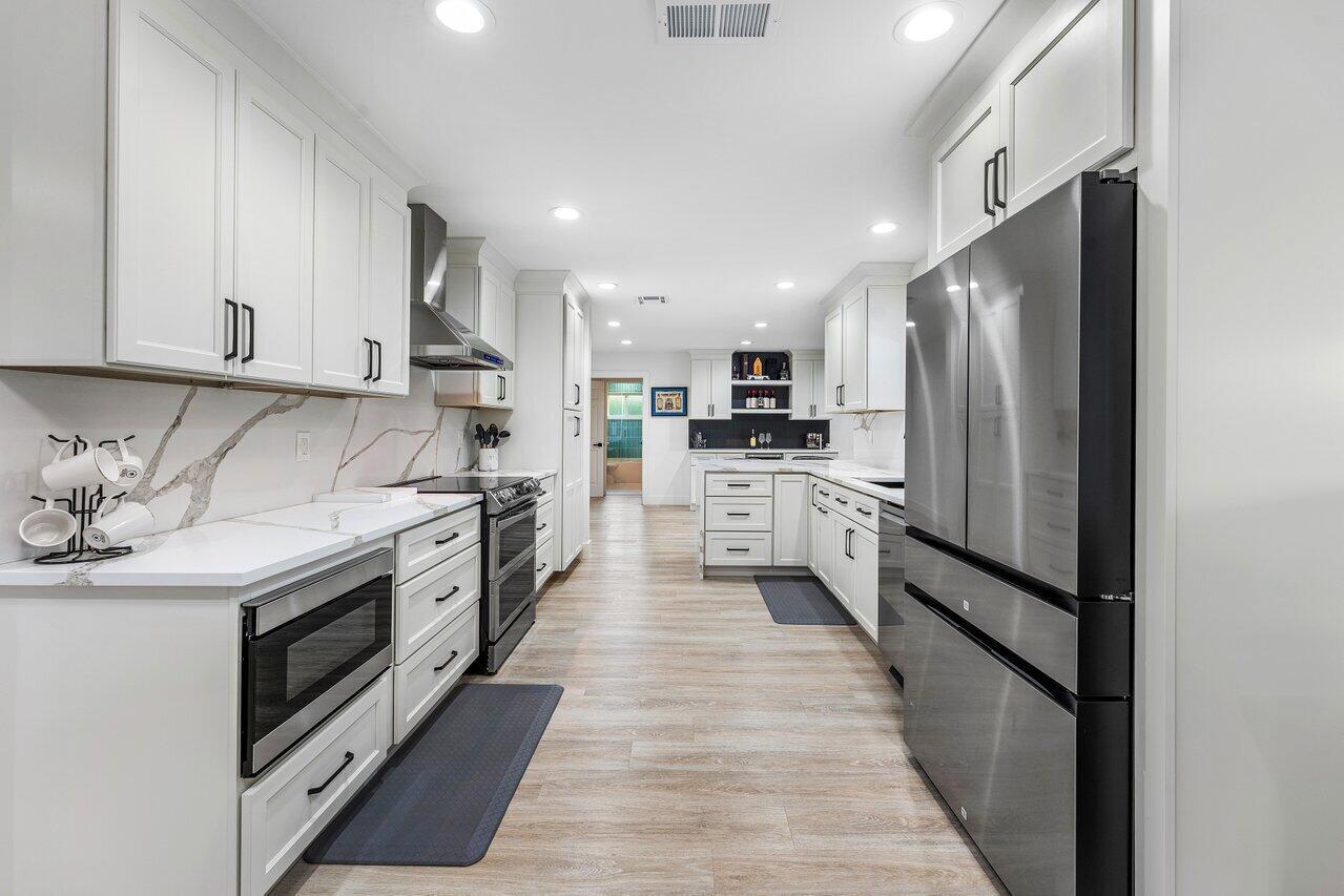 474 S Country Club Drive