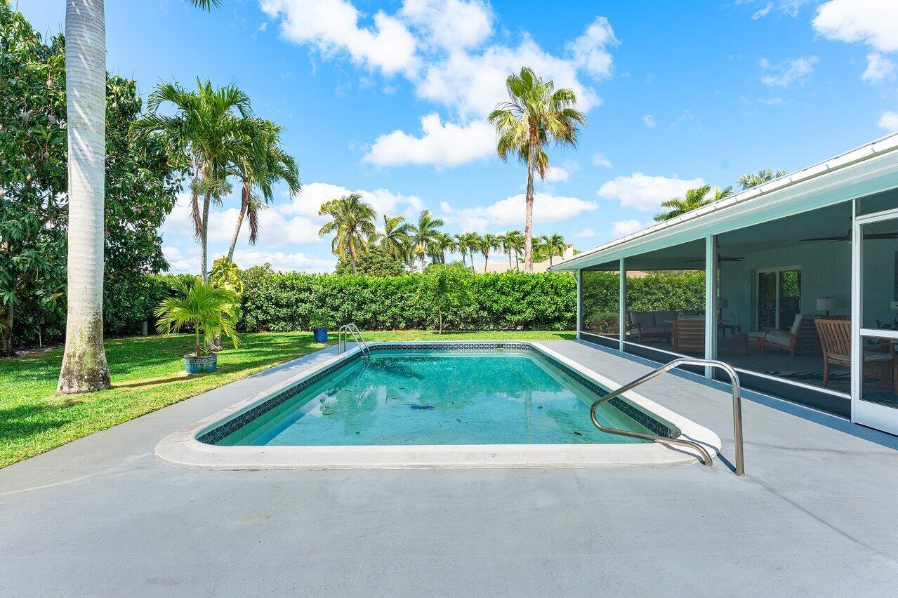 474 S Country Club Drive