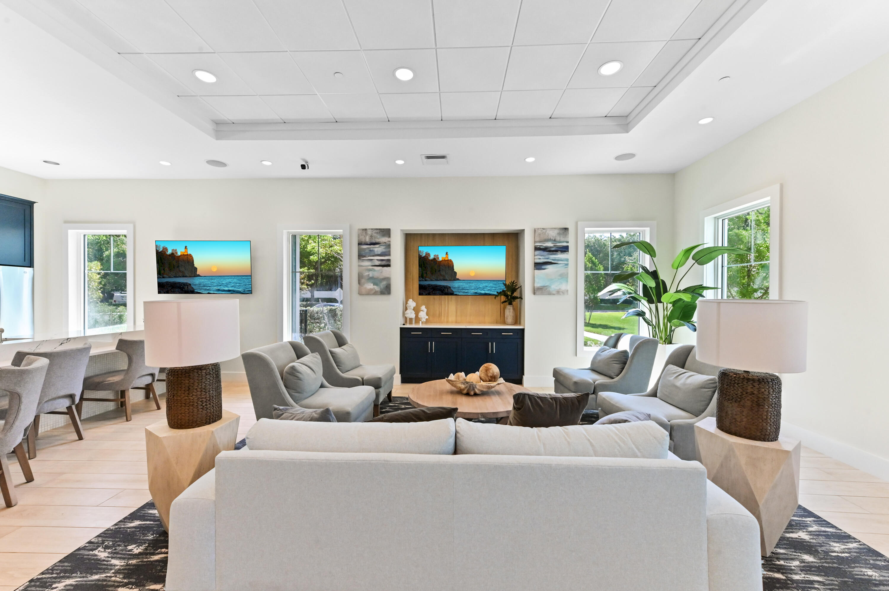 4810 Sherwood Forest Drive