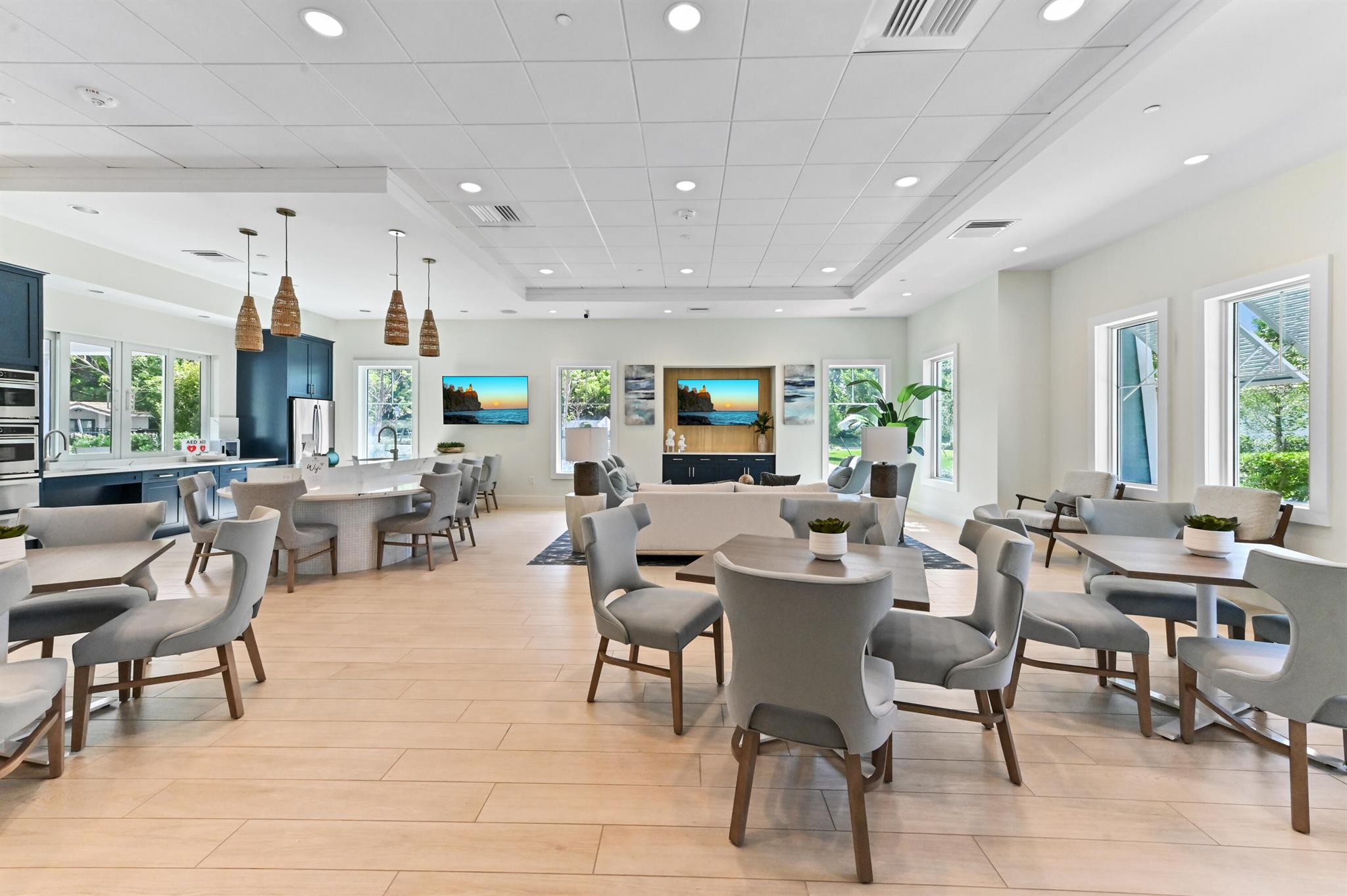 4810 Sherwood Forest Drive