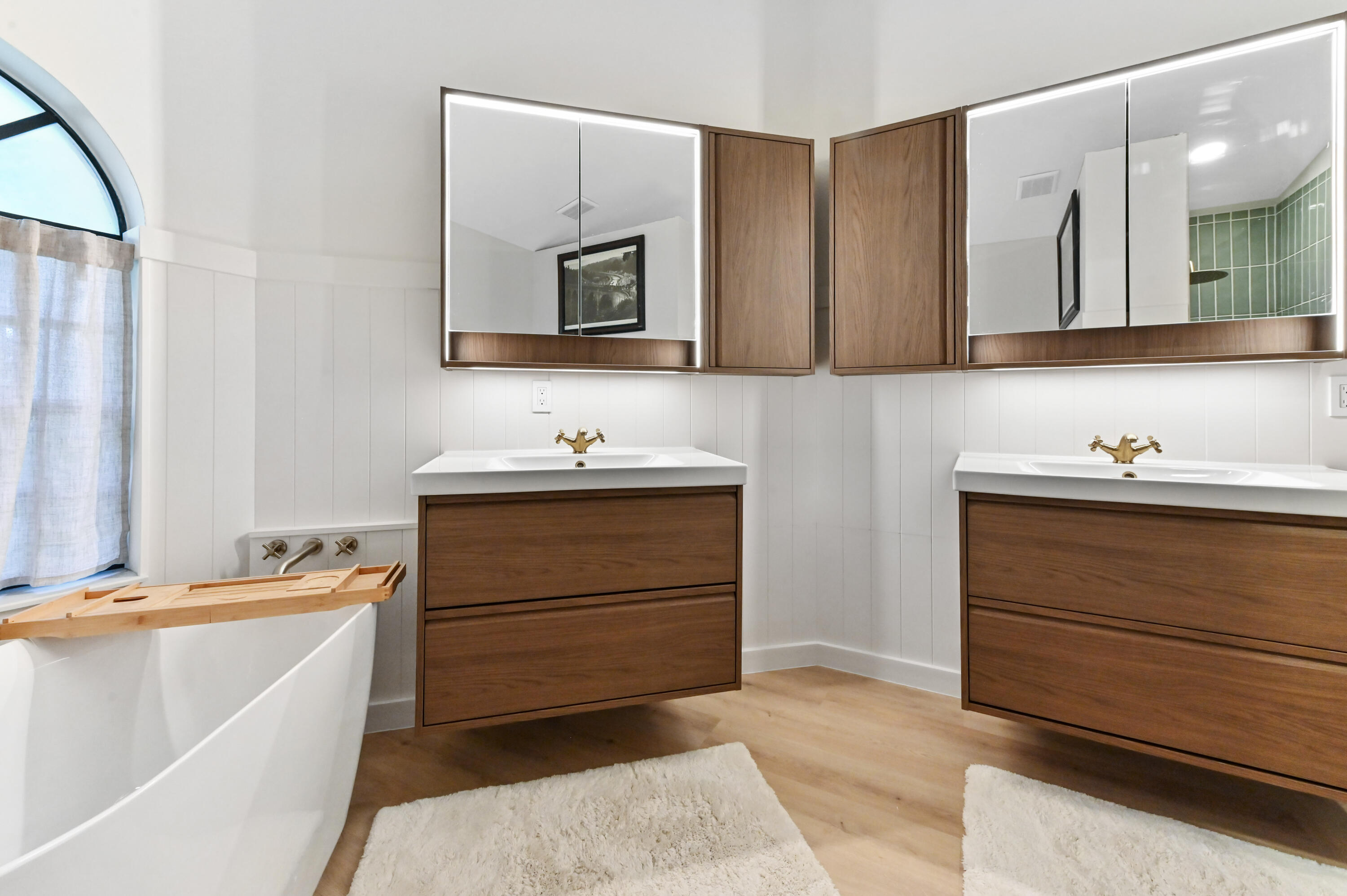 4810 Sherwood Forest Drive