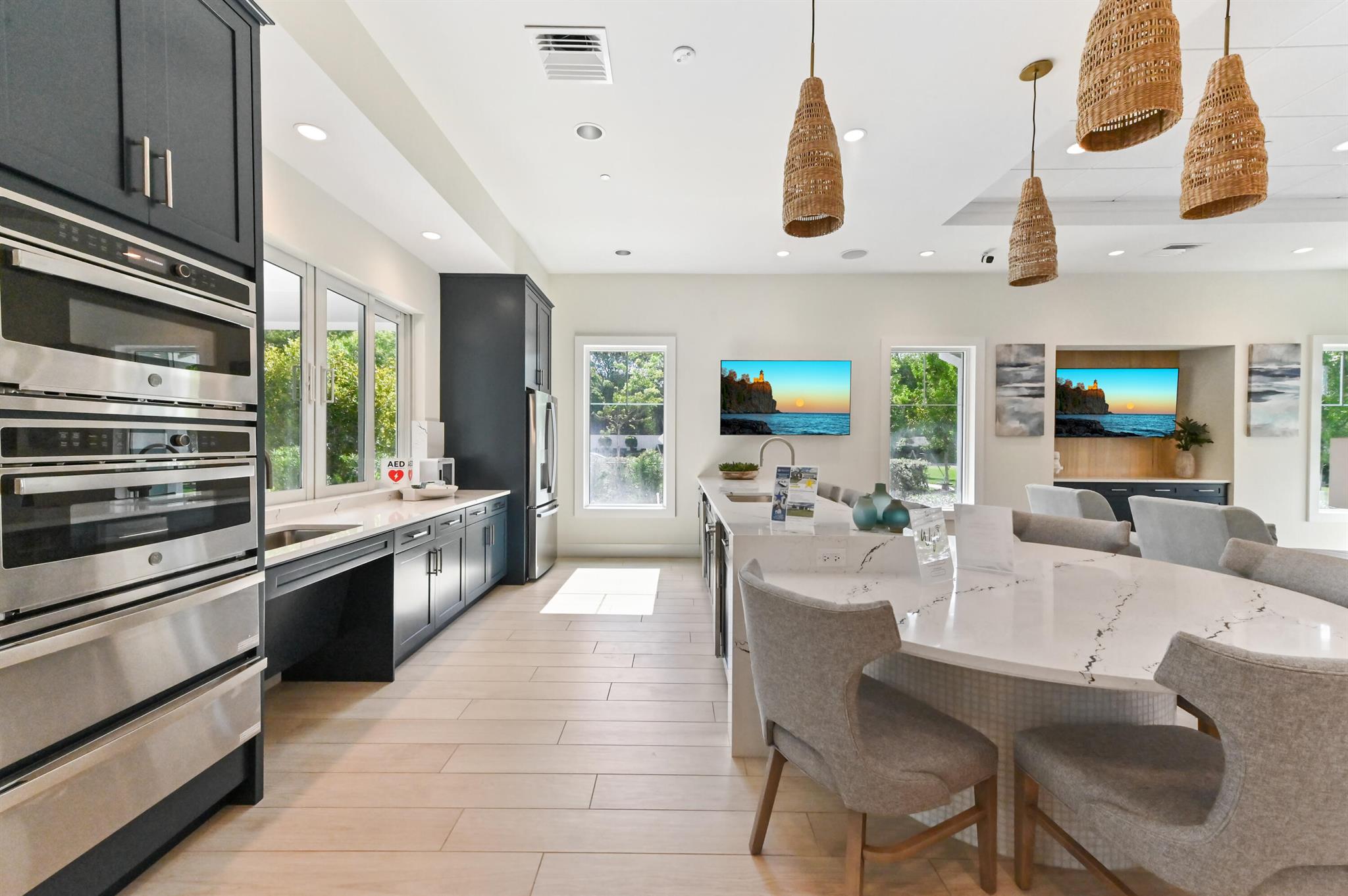 4810 Sherwood Forest Drive