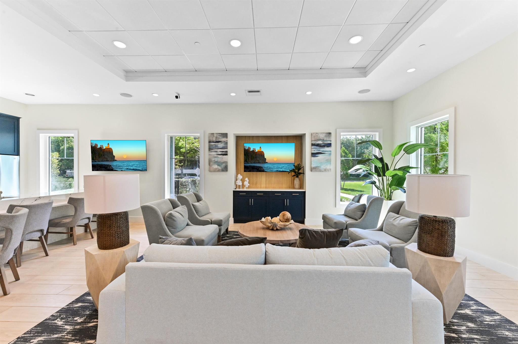 4810 Sherwood Forest Drive