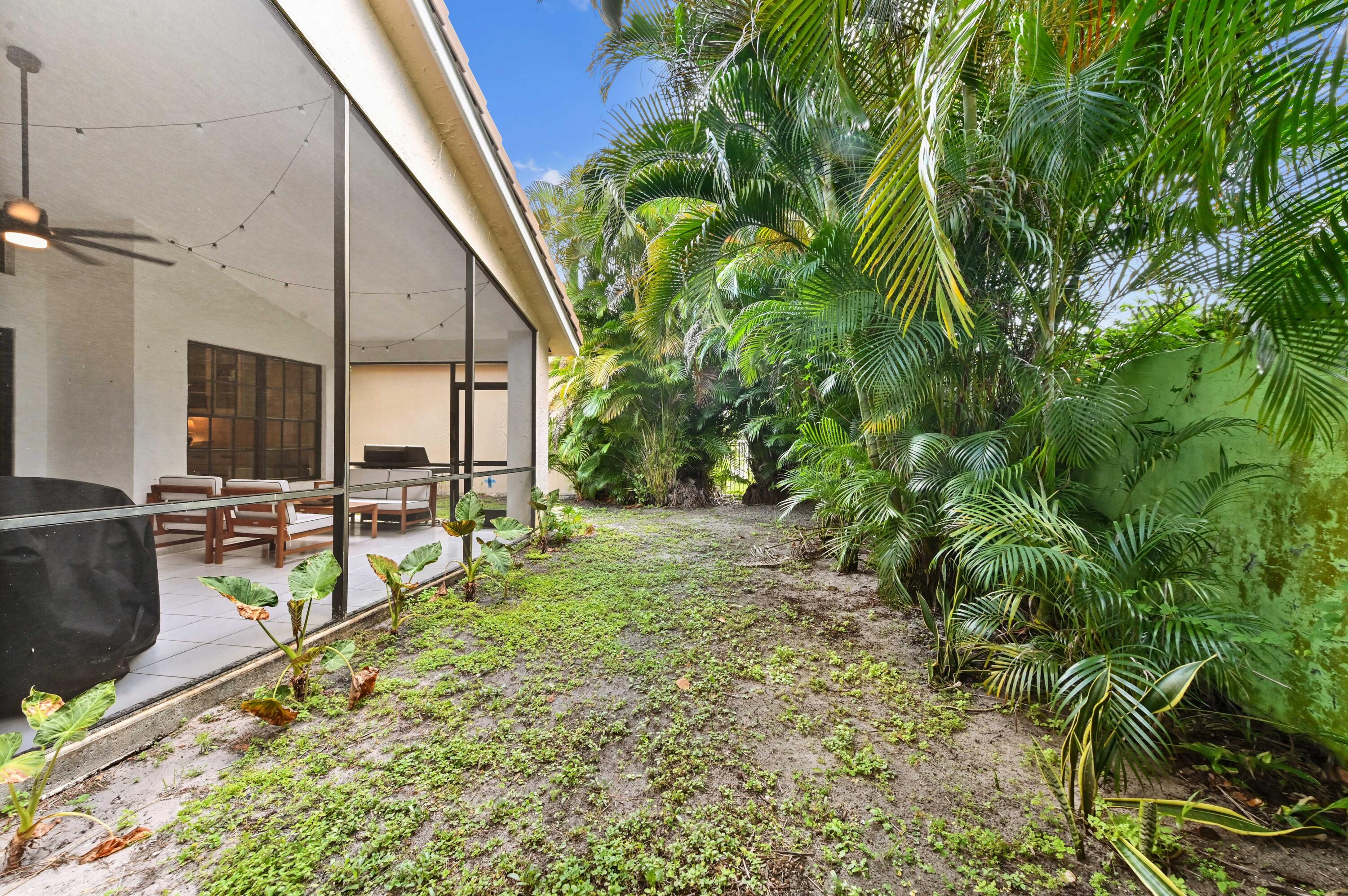 4810 Sherwood Forest Drive