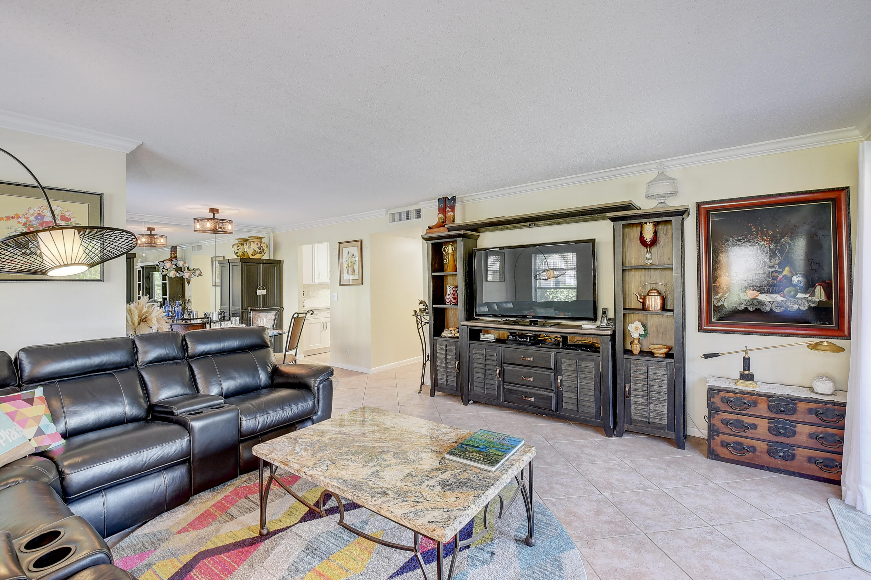 1111 S Ocean Boulevard 123