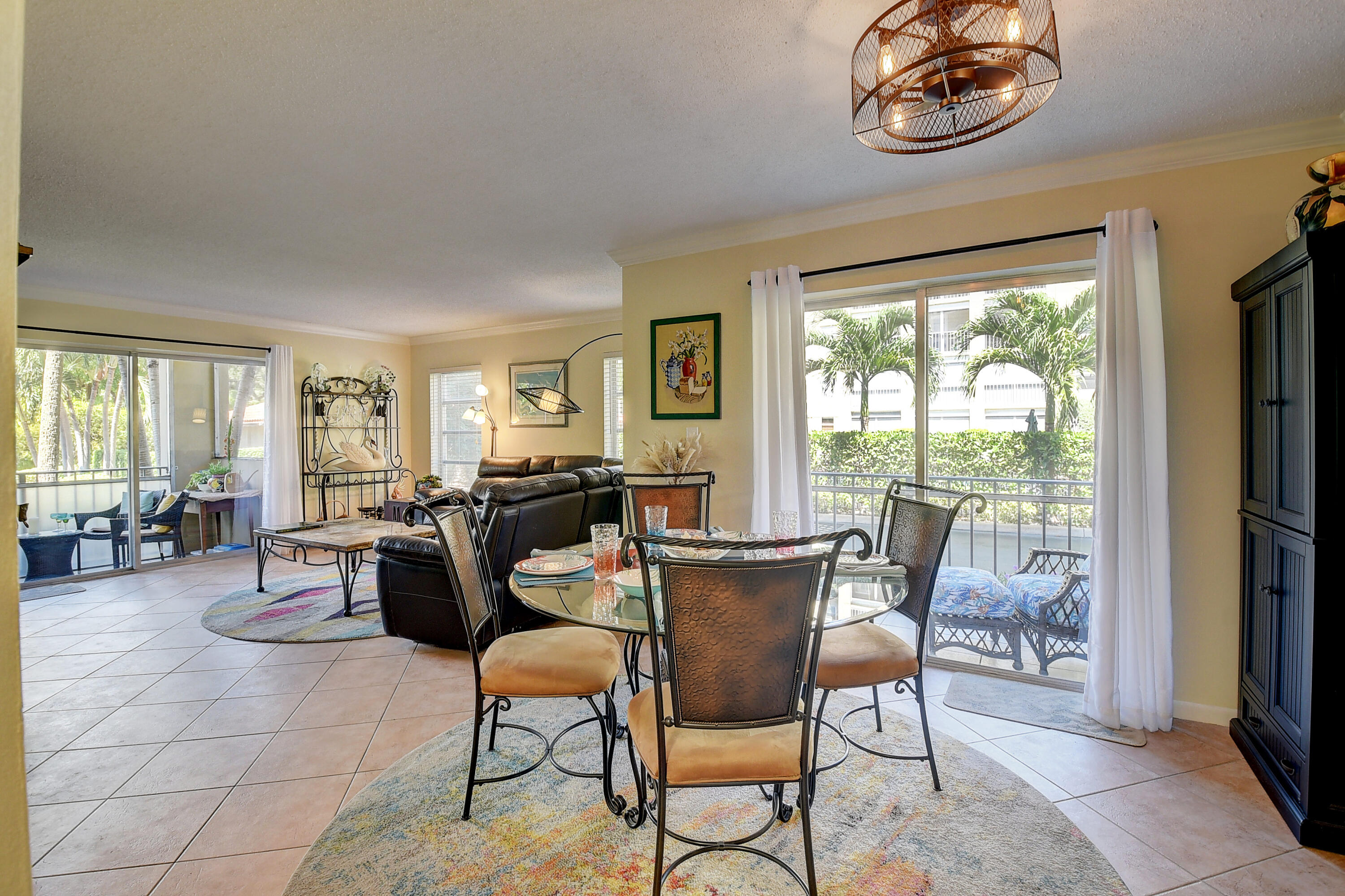 1111 S Ocean Boulevard 123