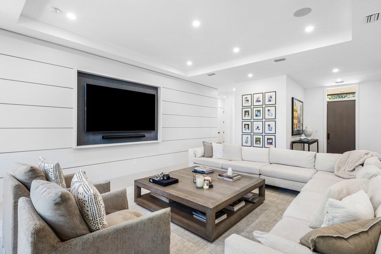781 SW 18th Street