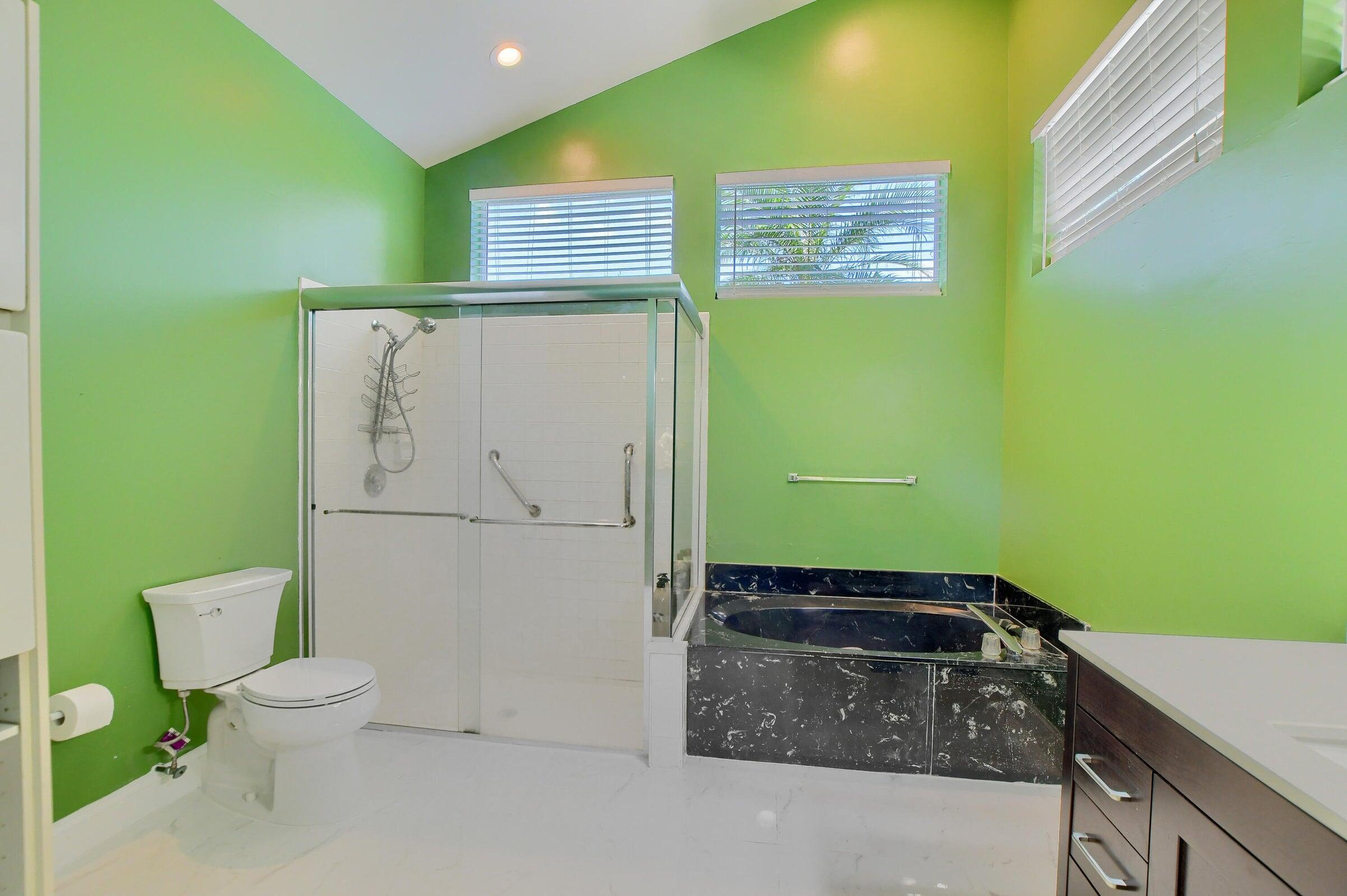 2475 NW 66th Drive