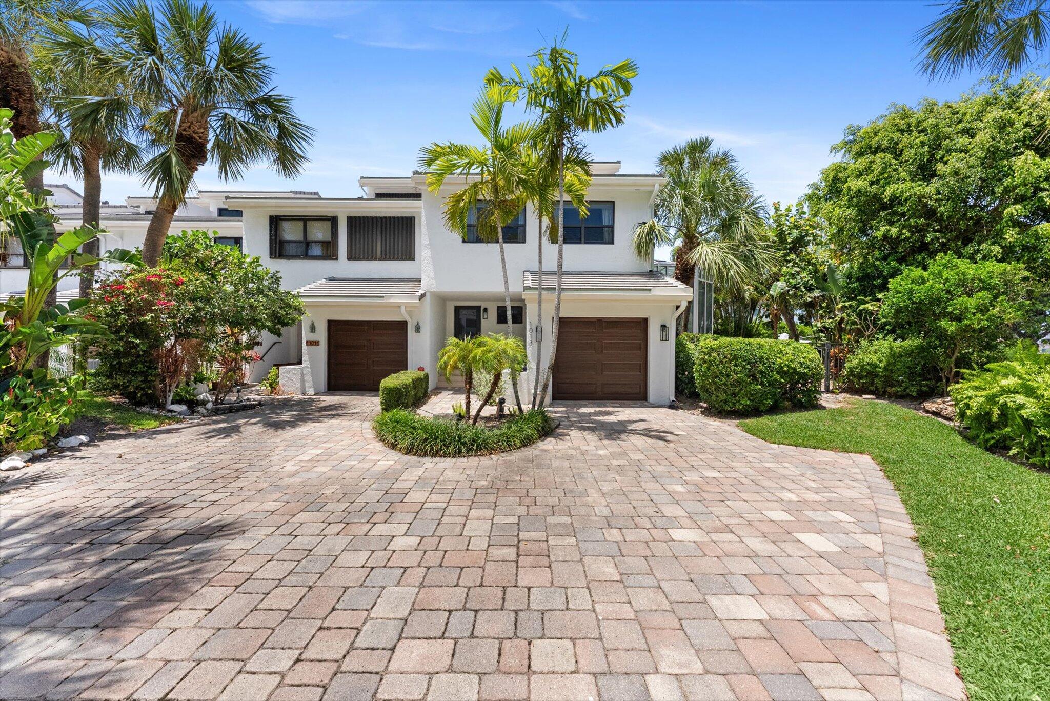 1013 Bel Air Drive 1