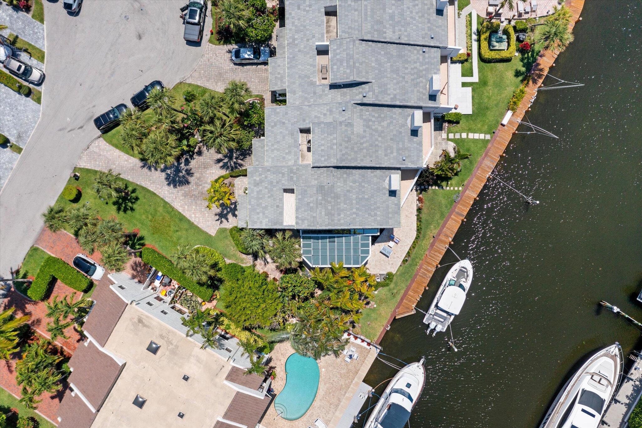 1013 Bel Air Drive 1