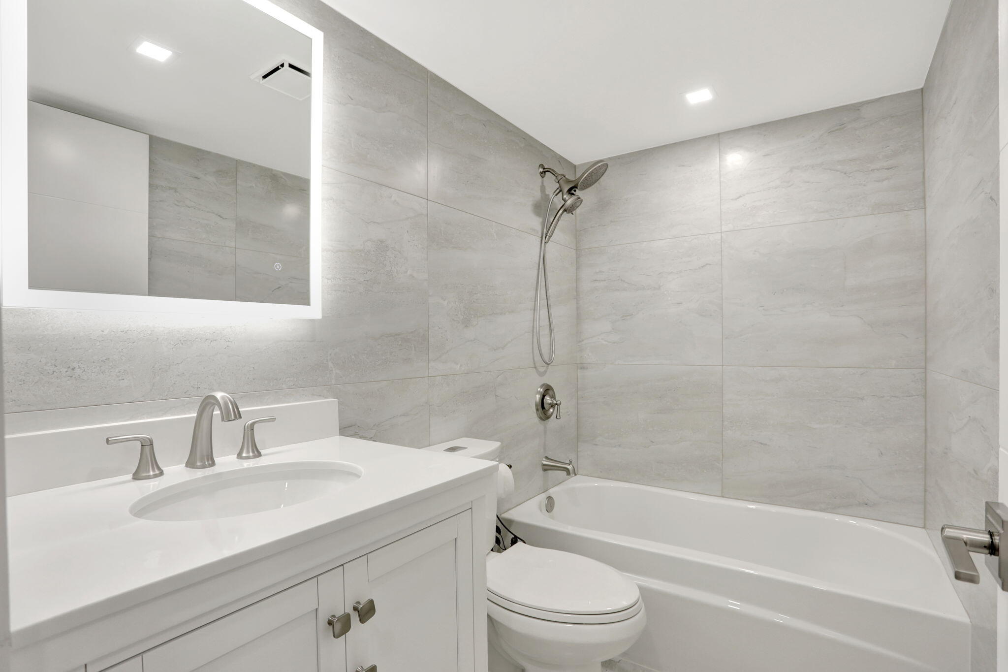 545 Trace Circle 106, Deerfield Beach Unit: 106