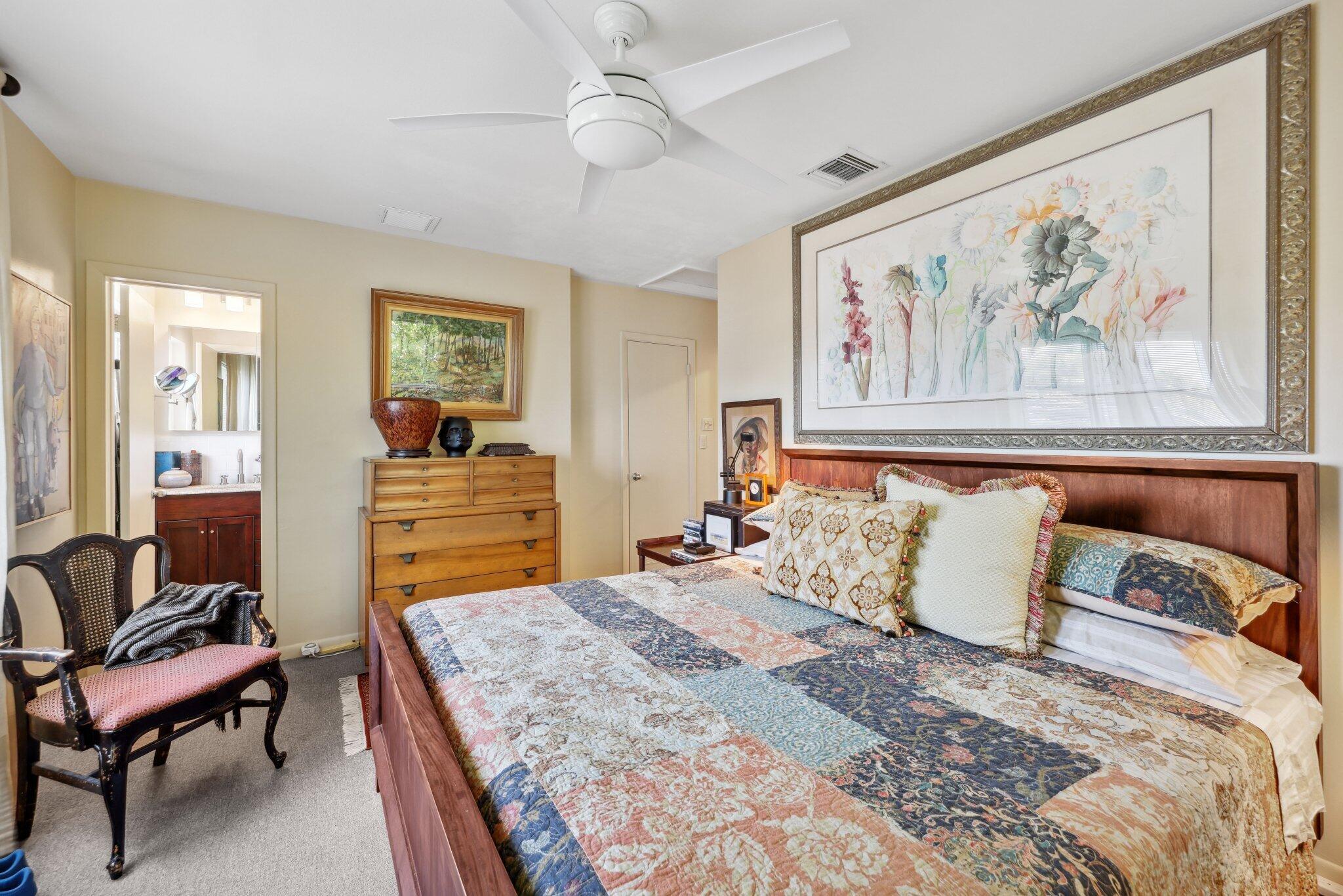 520 NE 7th Avenue 2e