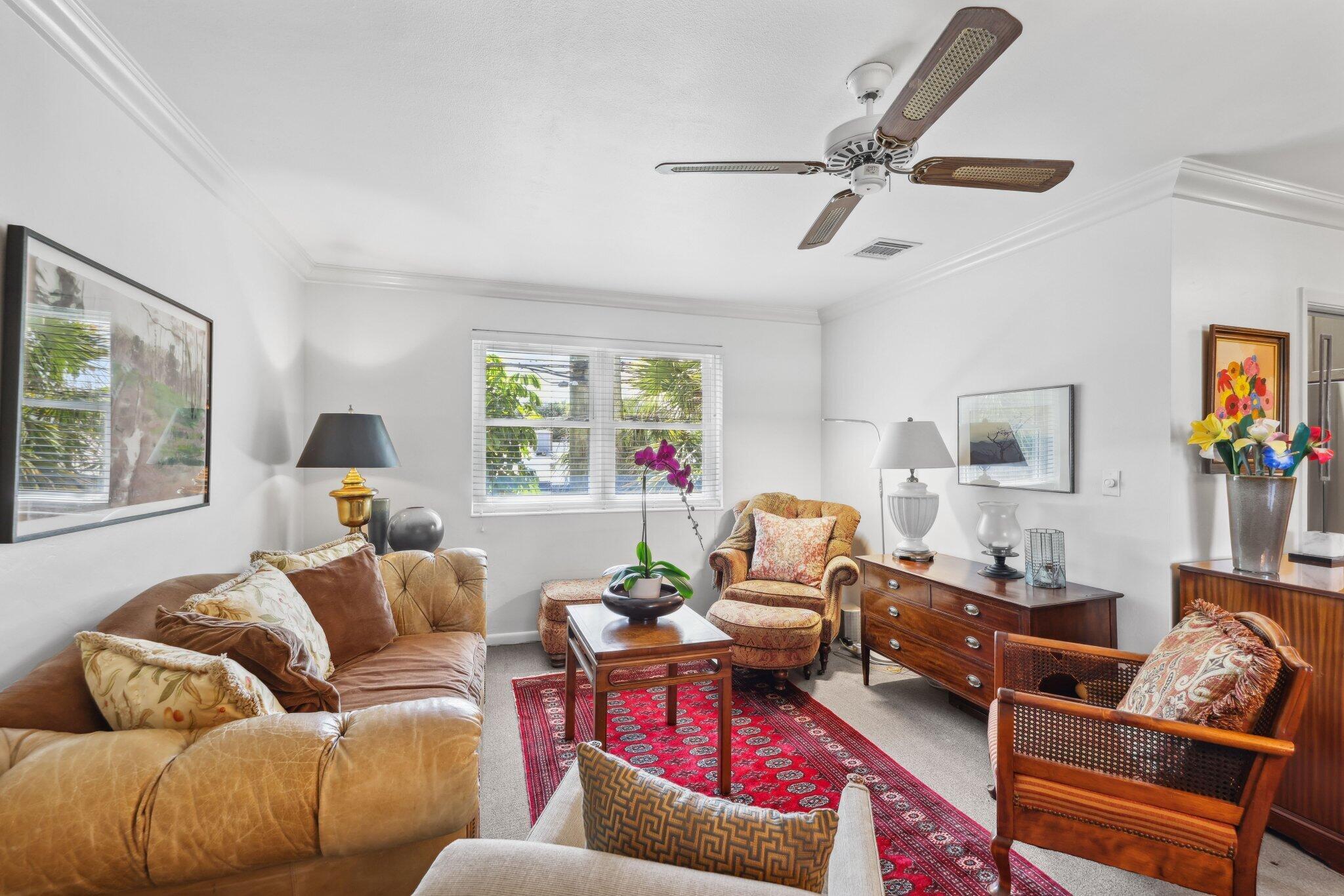 520 NE 7th Avenue 2e