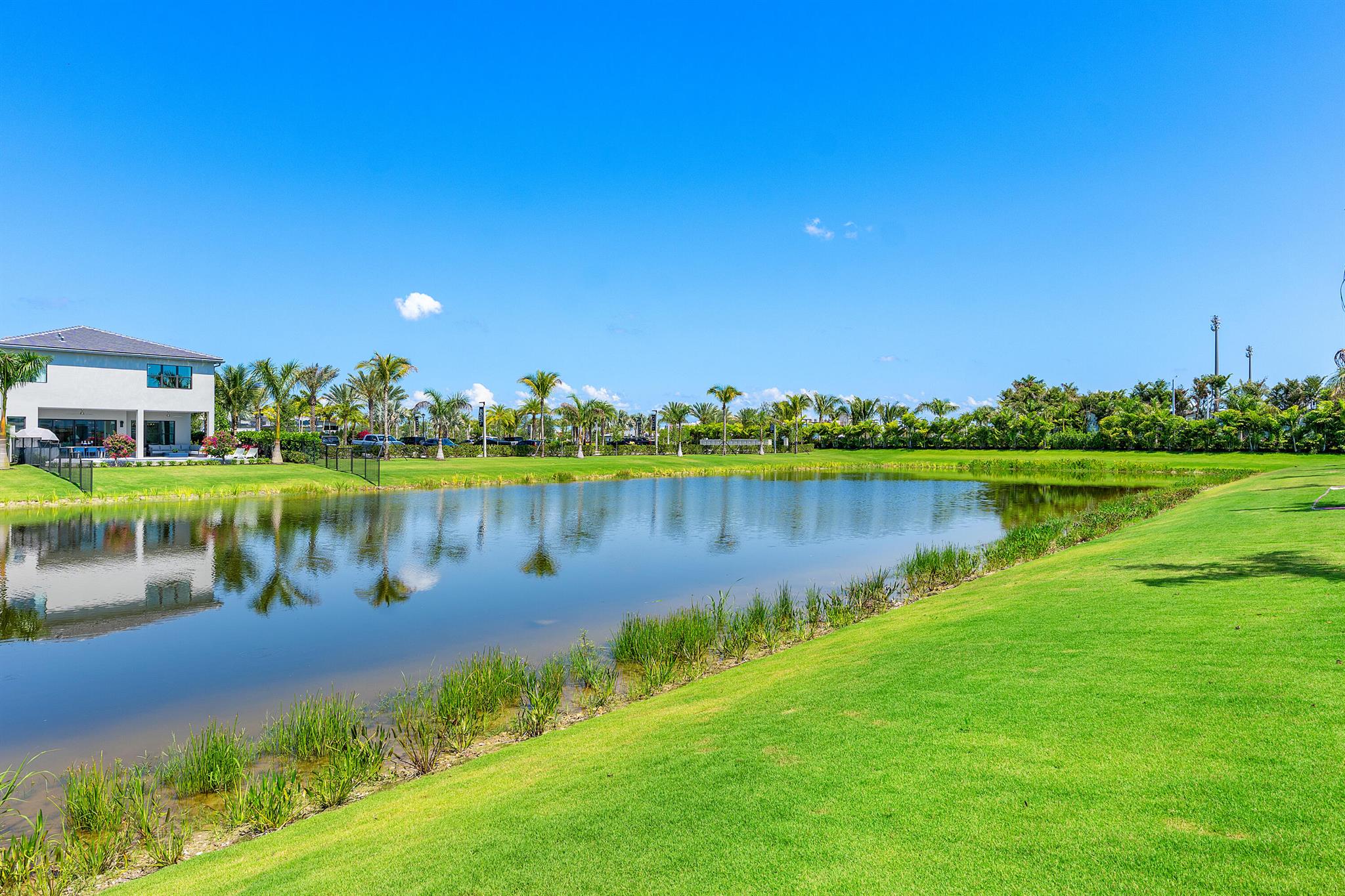 20415 Southernwood Avenue