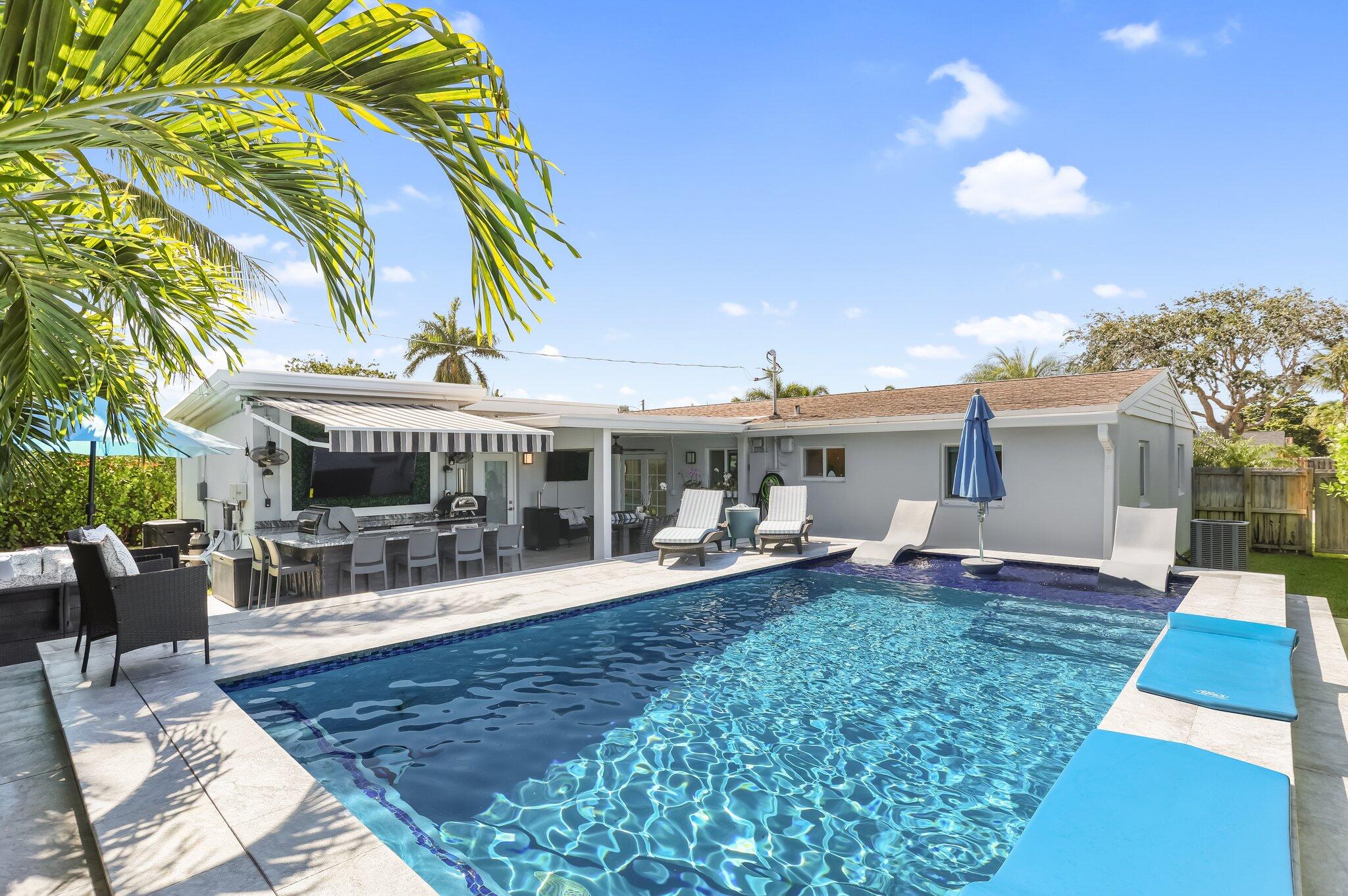 520 SE 3rd Court
