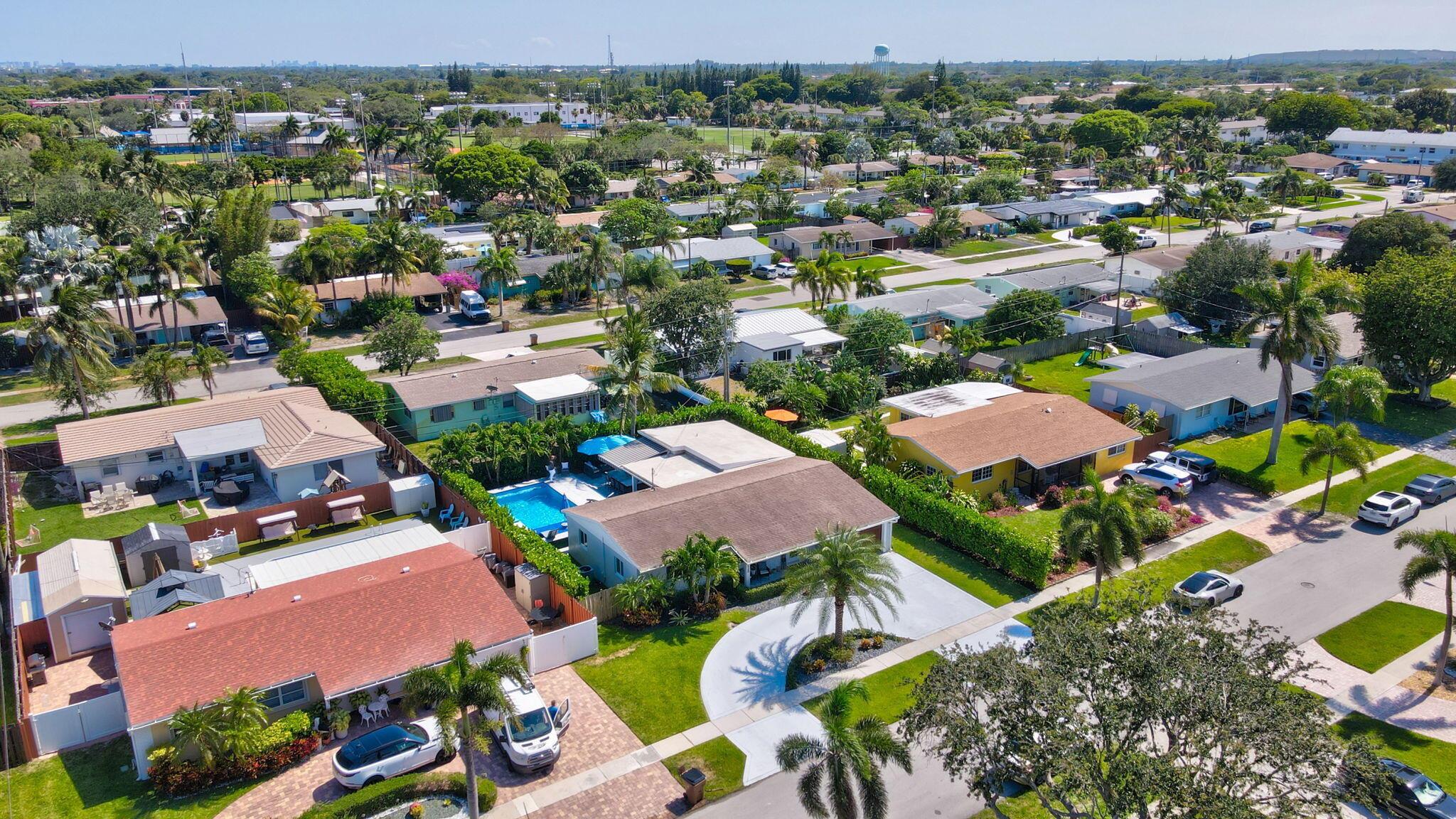520 SE 3rd Court