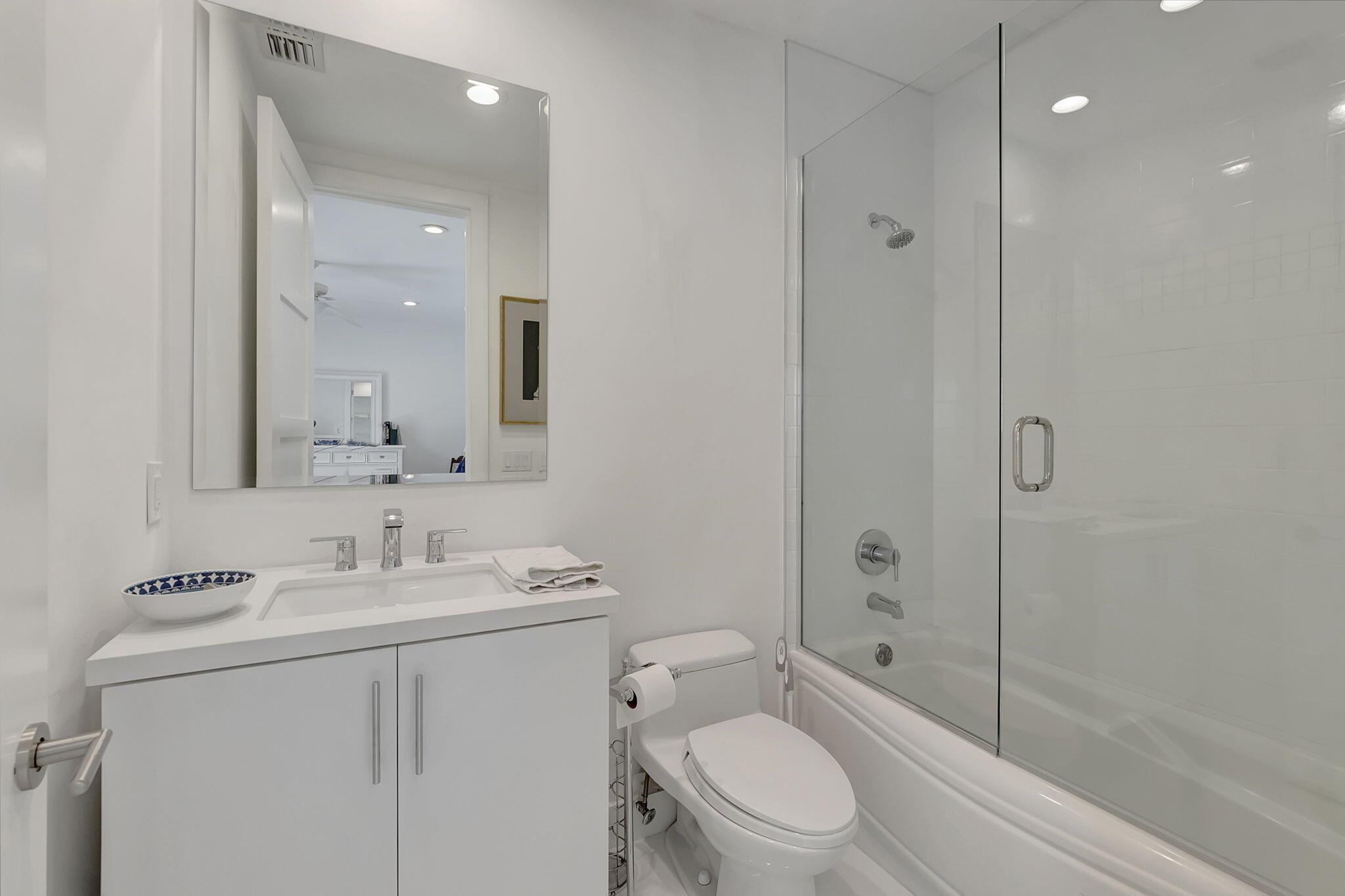 17070 Royal Cove Way