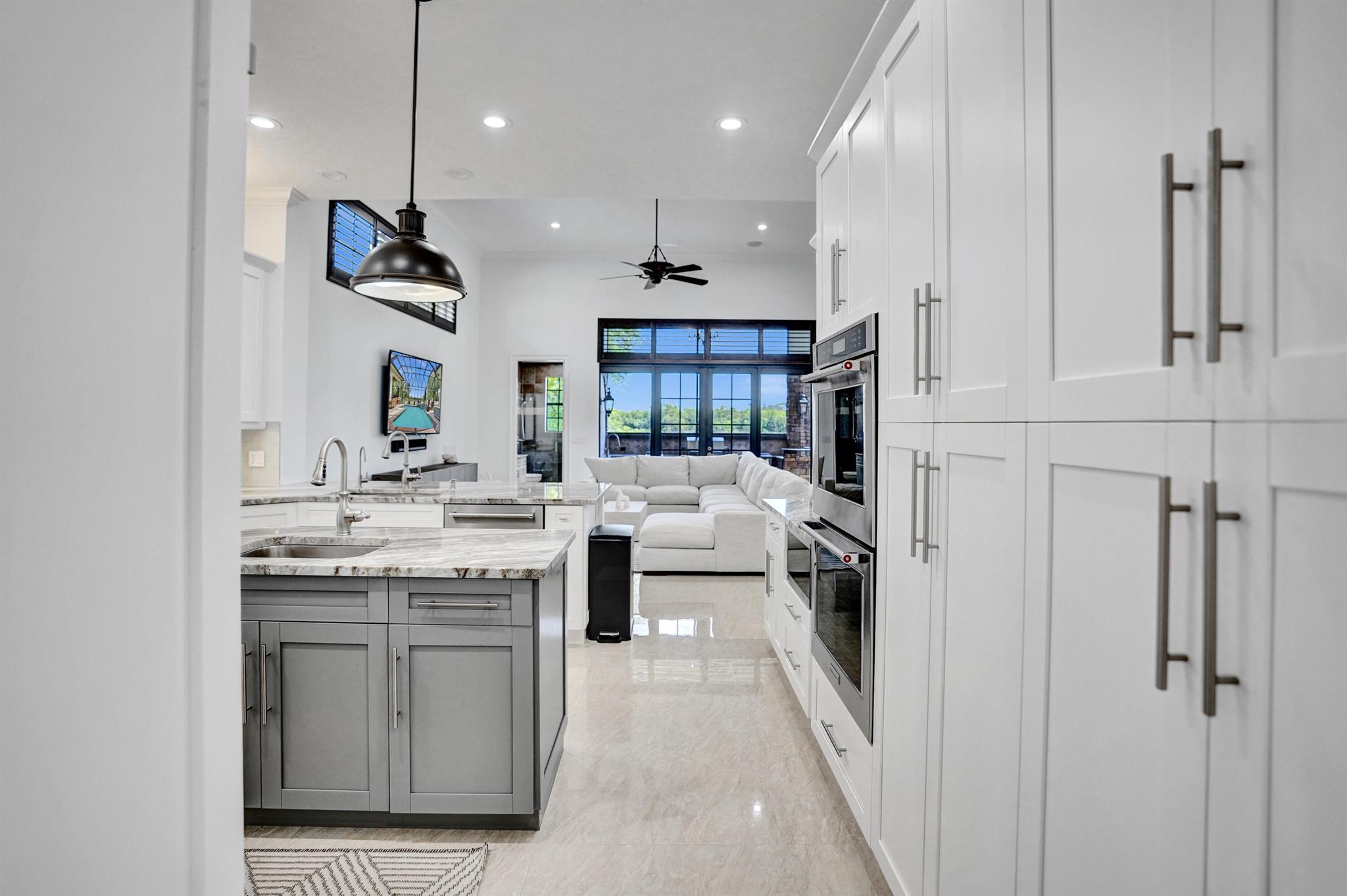 9210 Equus Circle