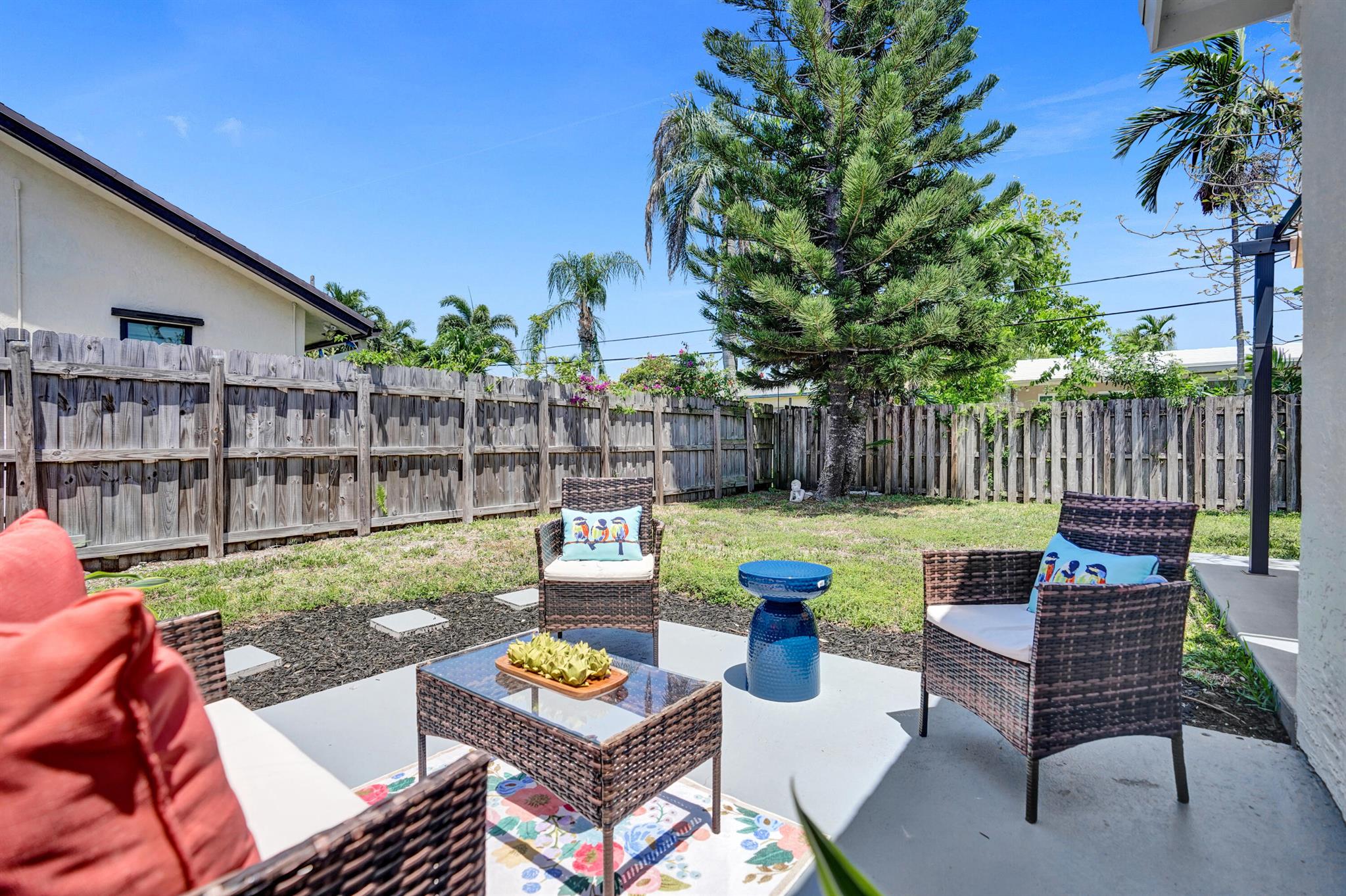 2661 NE 20th Street