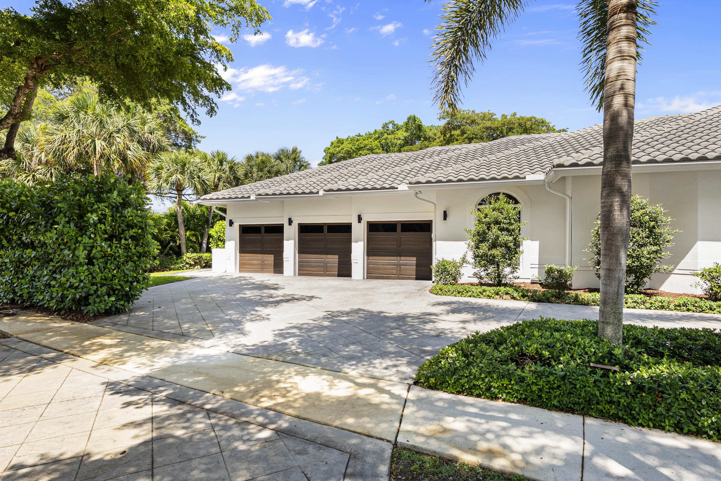 1000 SW 21st Avenue