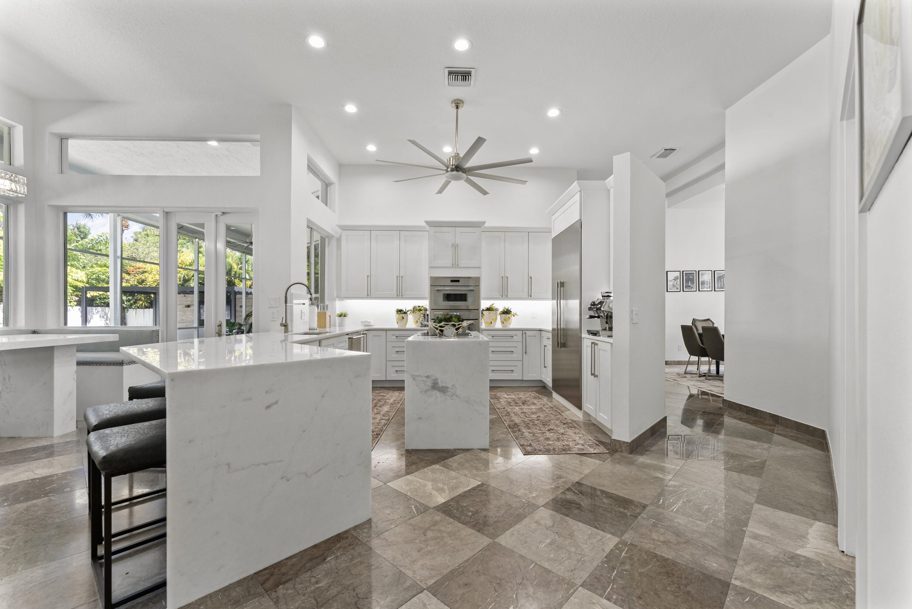 1000 SW 21st Avenue