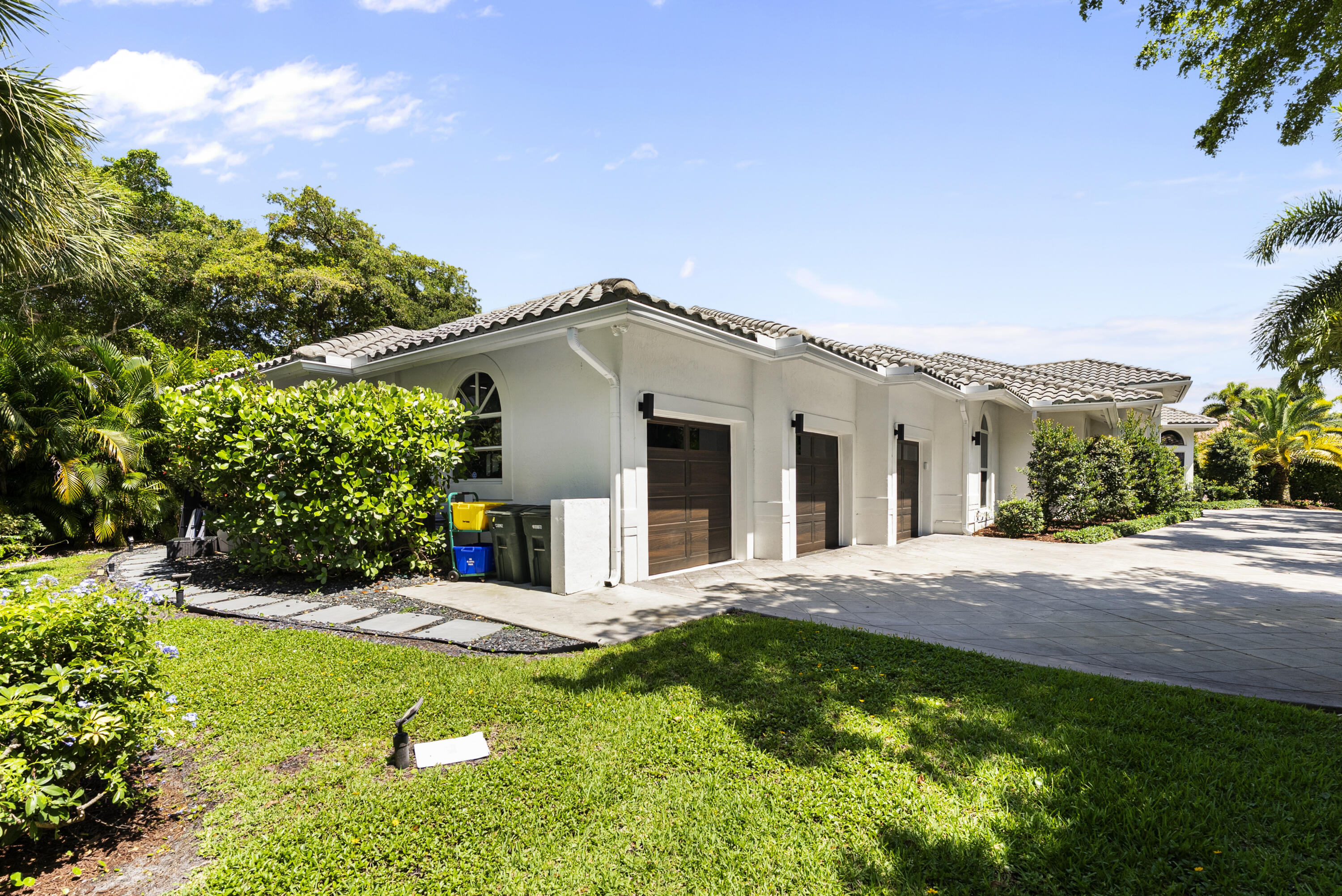 1000 SW 21st Avenue