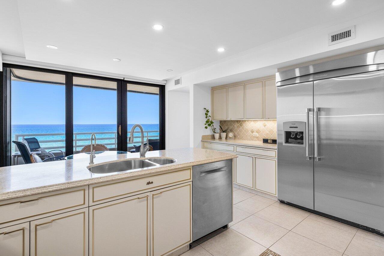 1500 S Ocean Boulevard 804