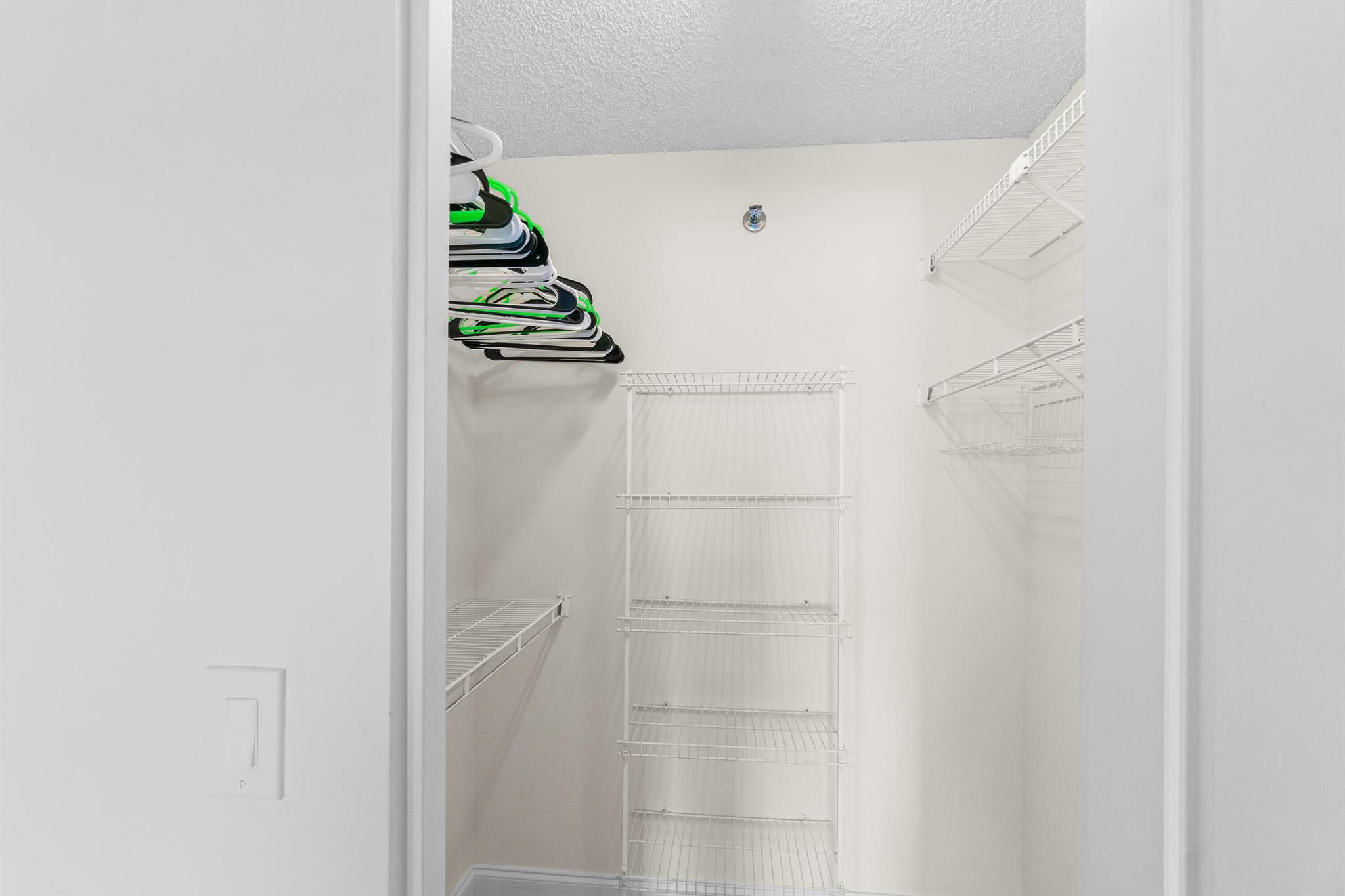 7290 Kinghurst Drive 809