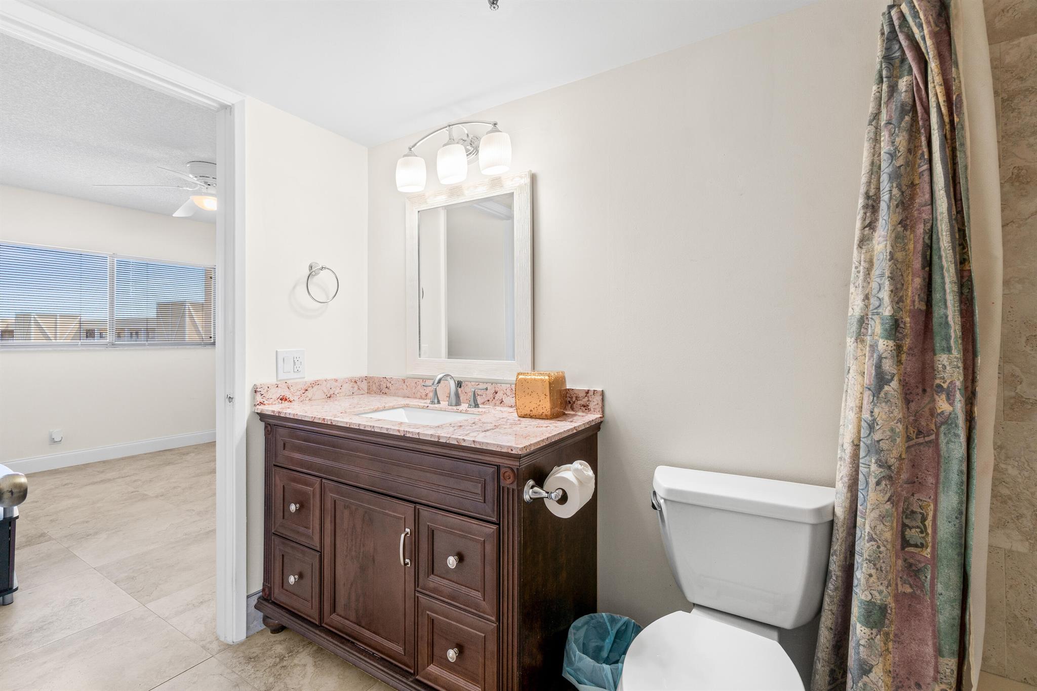 7290 Kinghurst Drive 809