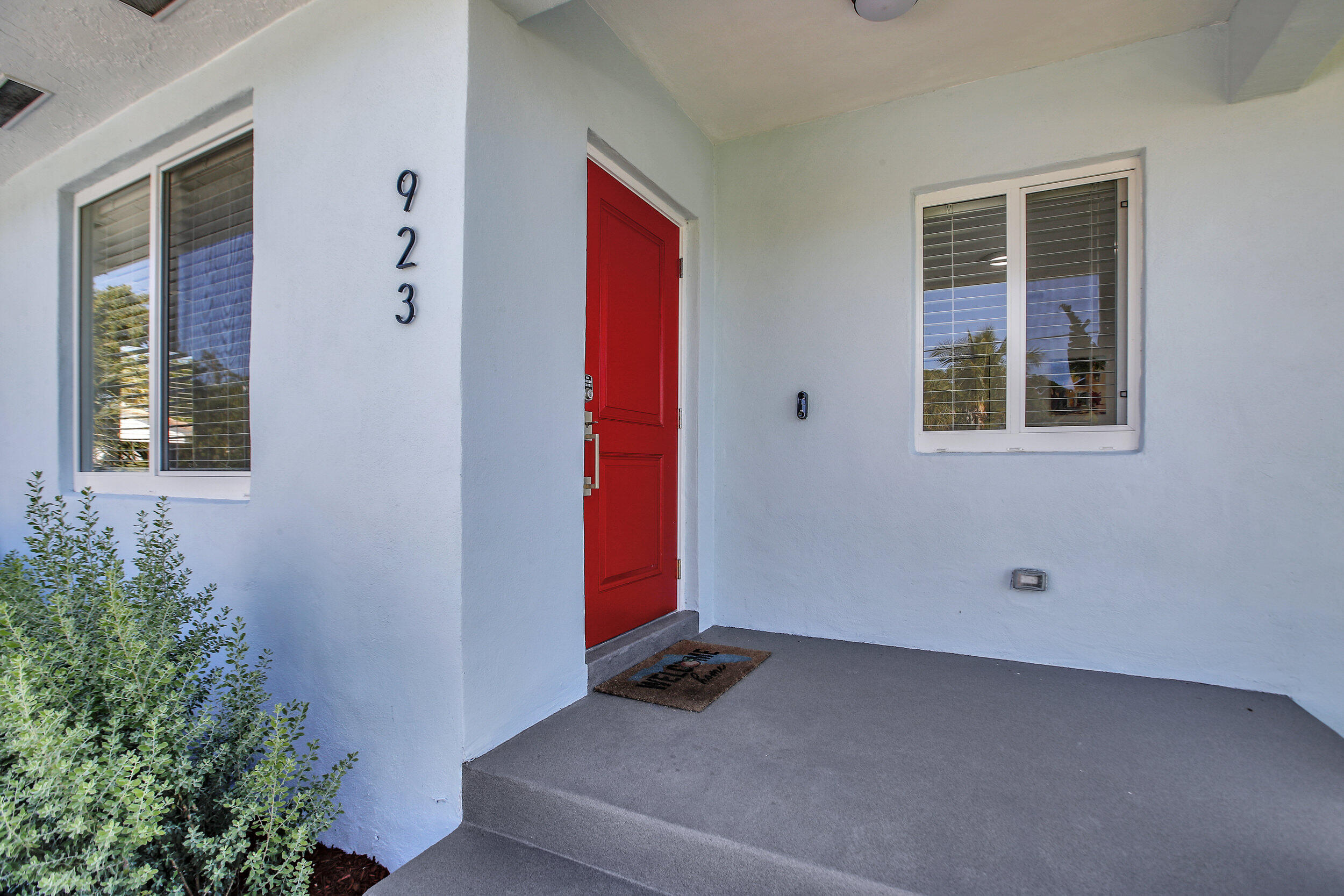 923 SE 4th Avenue