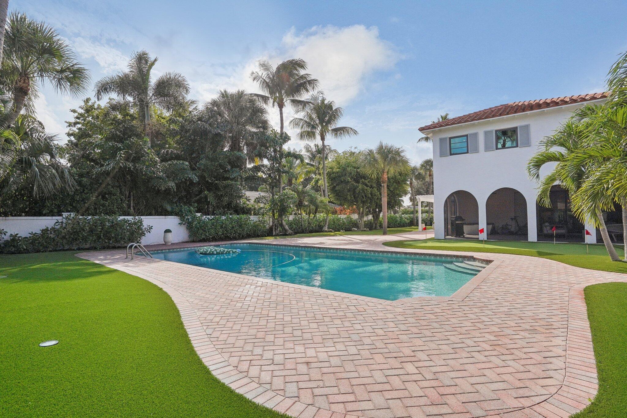 830 SW 15th Street