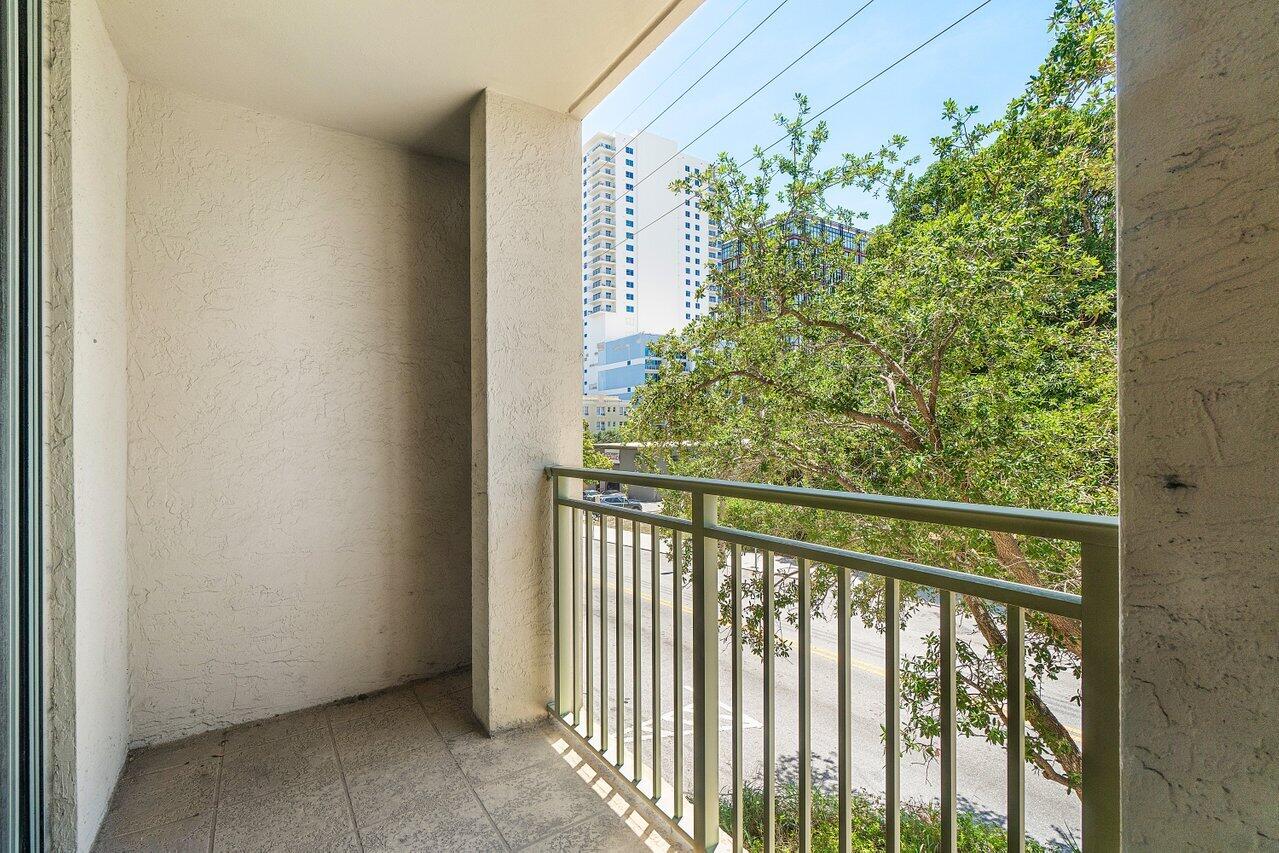 610 Clematis Street 236