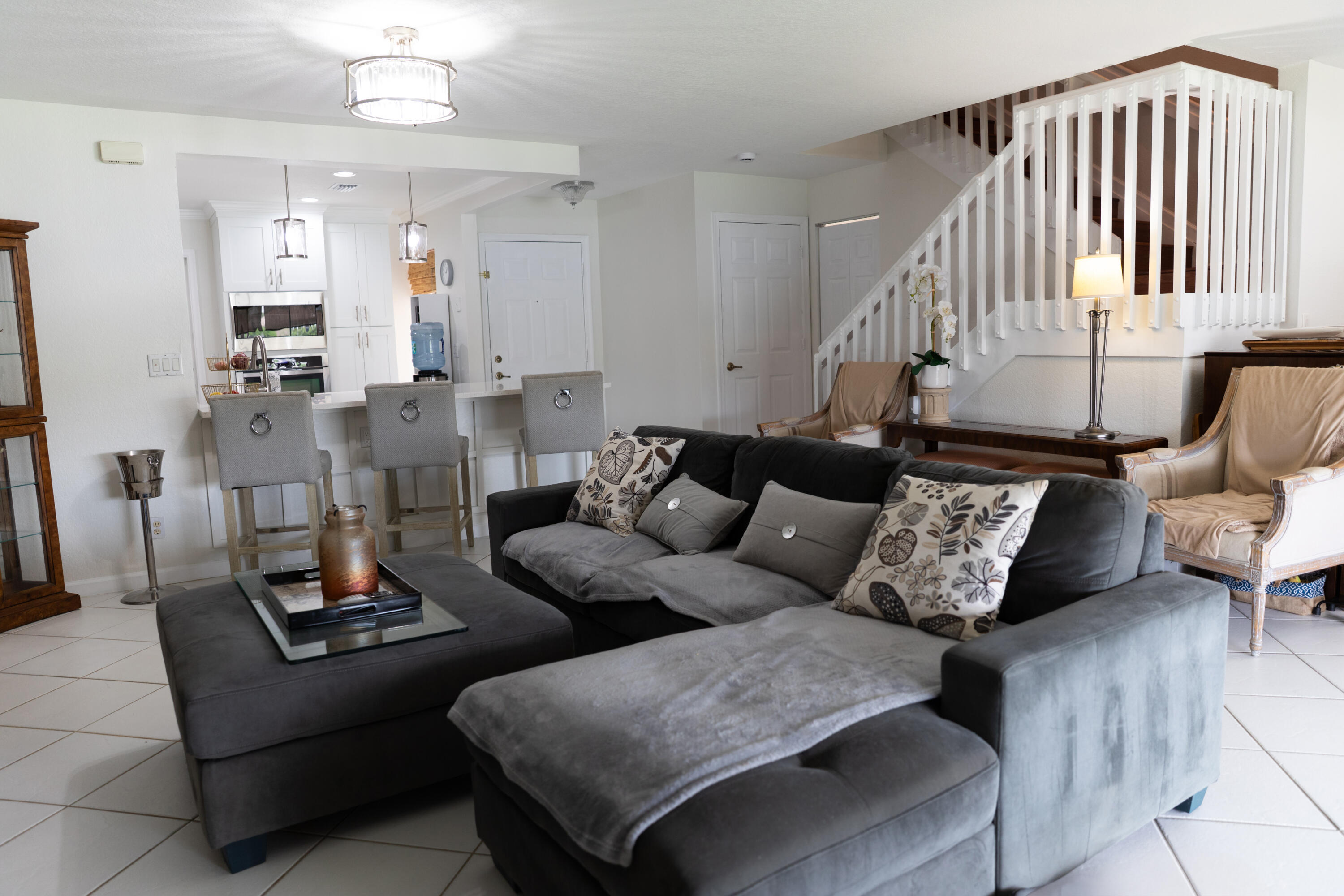 3163 Osprey Ln Lane