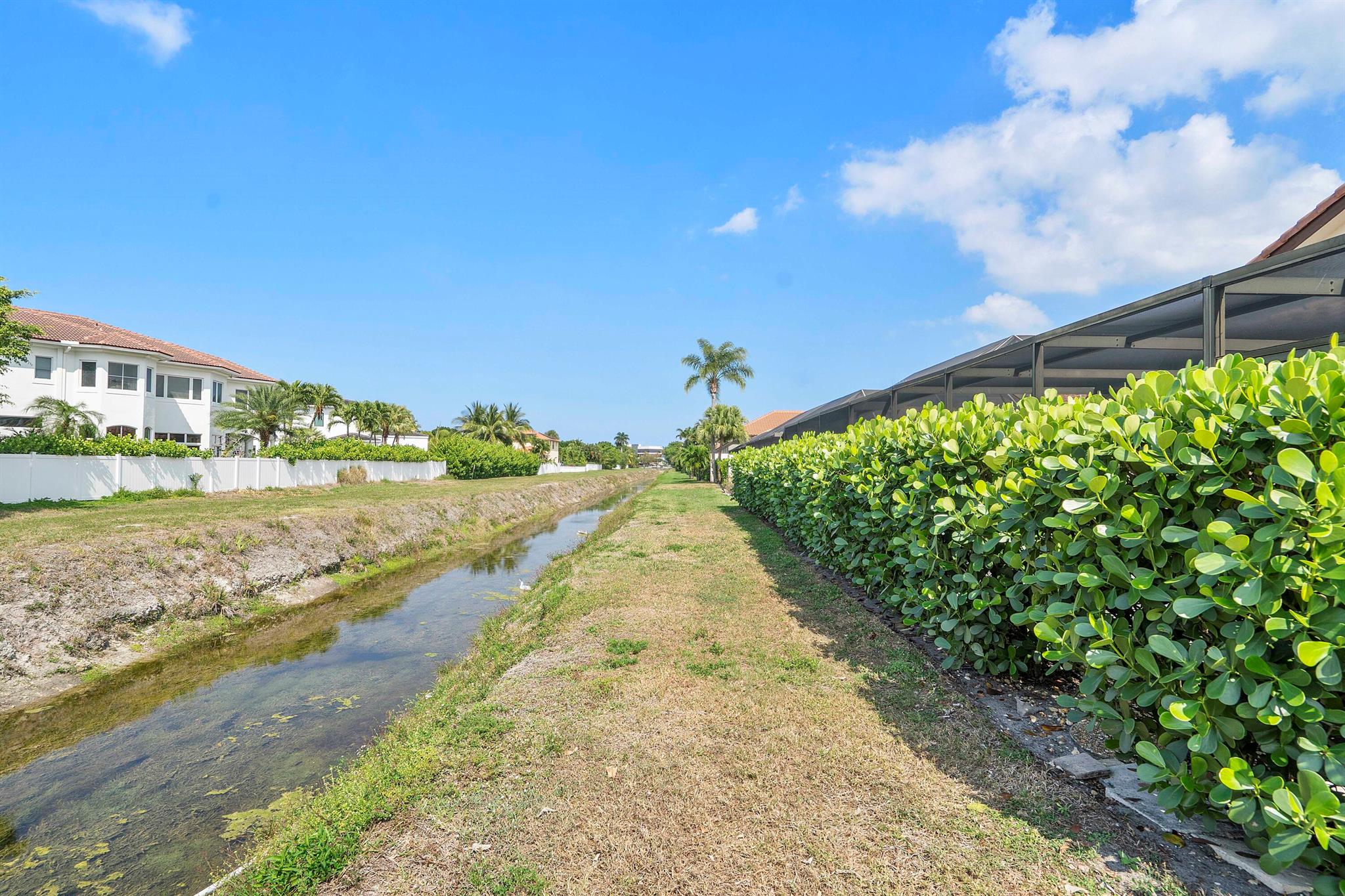 22652 Esplanada Circle W