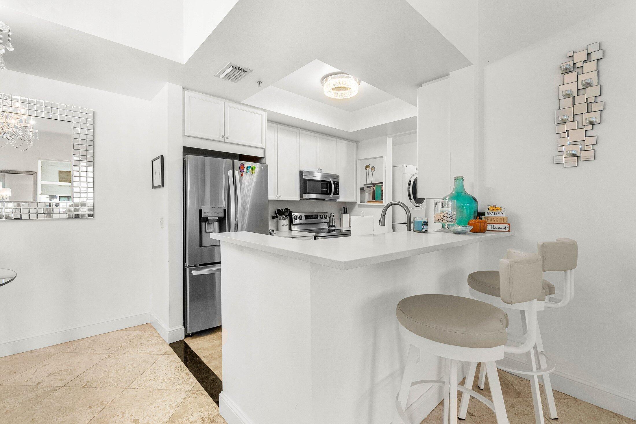 99 SE Mizner Boulevard 543