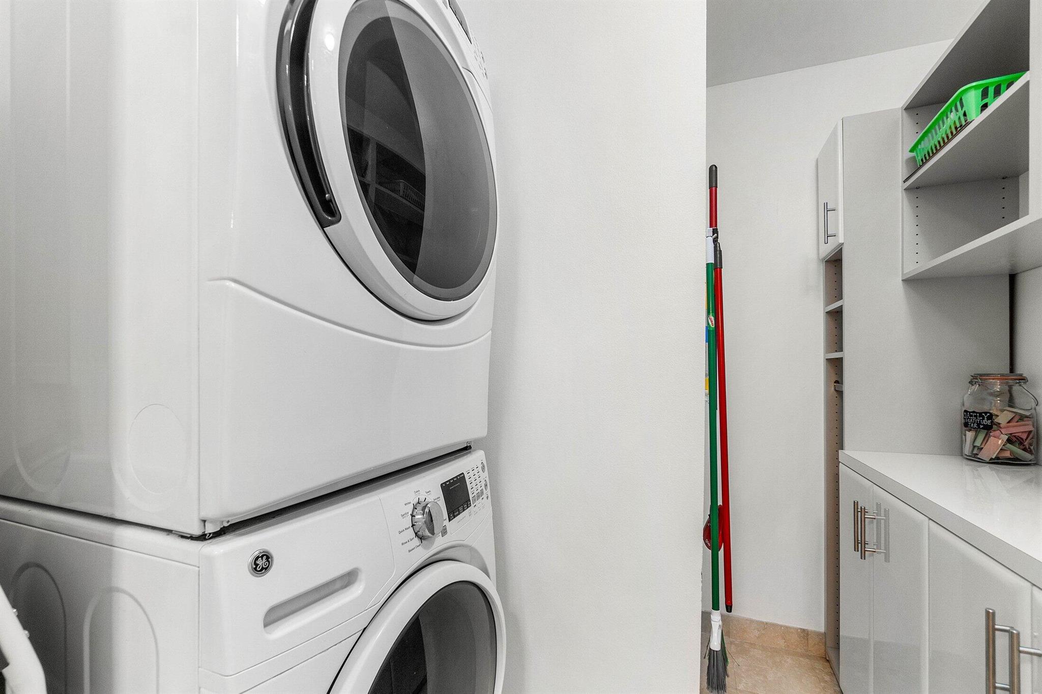 99 SE Mizner Boulevard 543