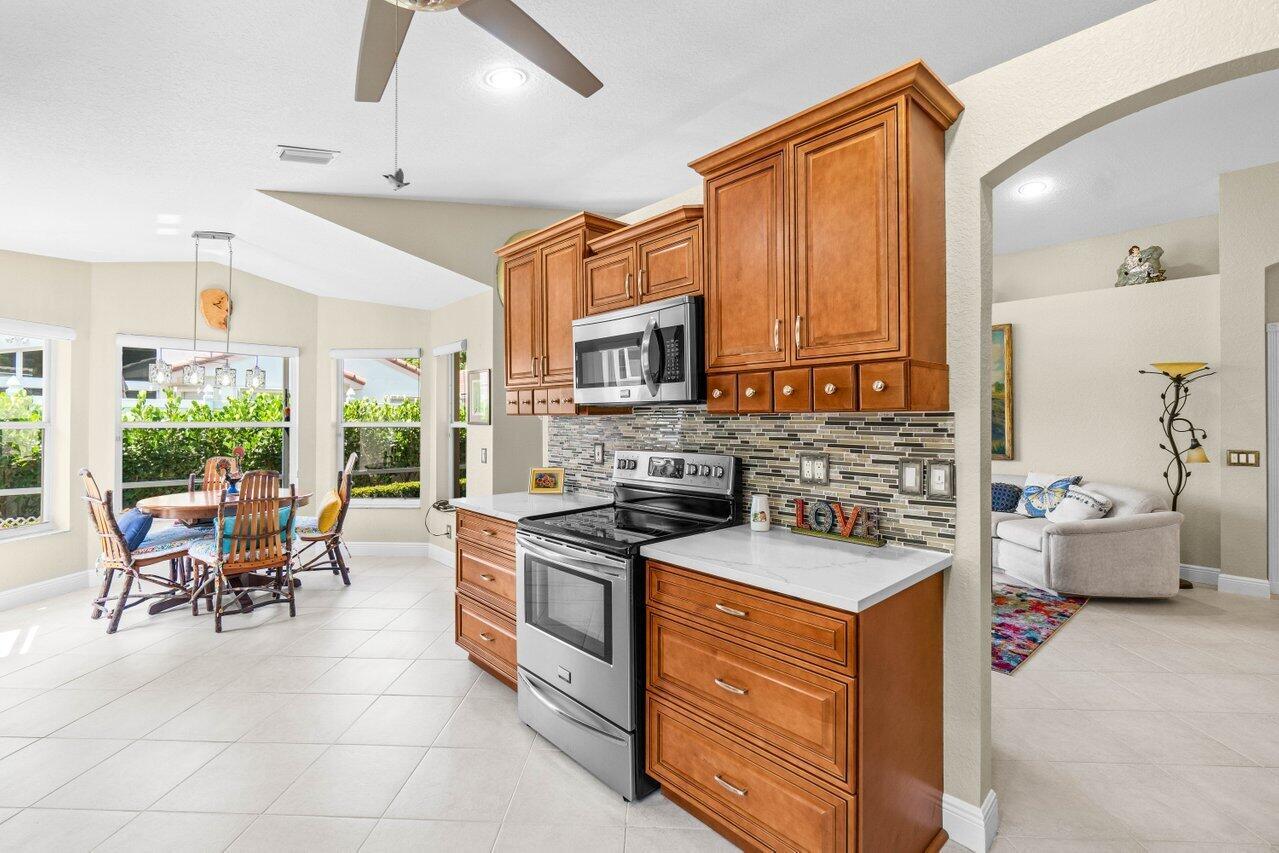 7533 Sagunto Street 7533