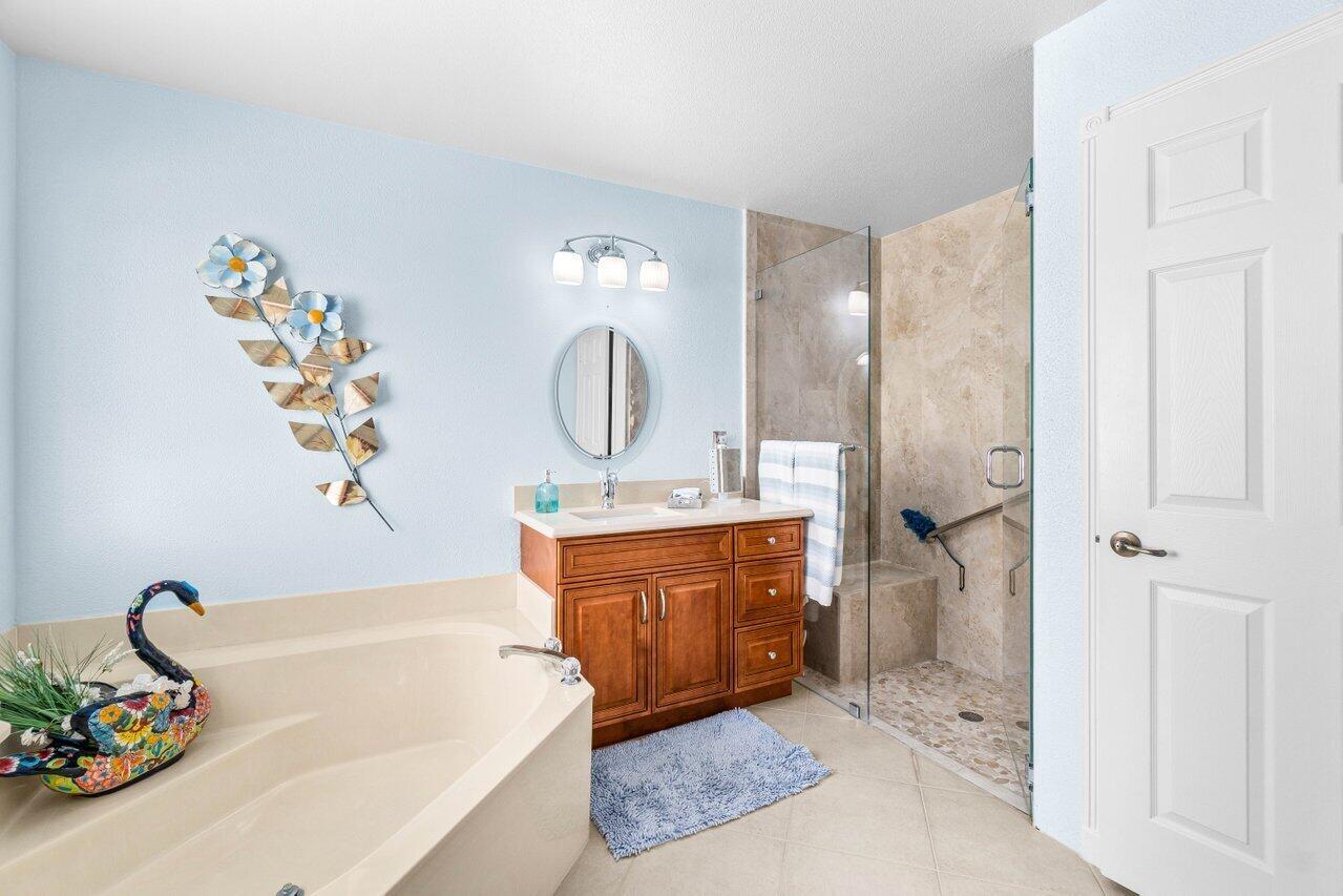 7533 Sagunto Street 7533