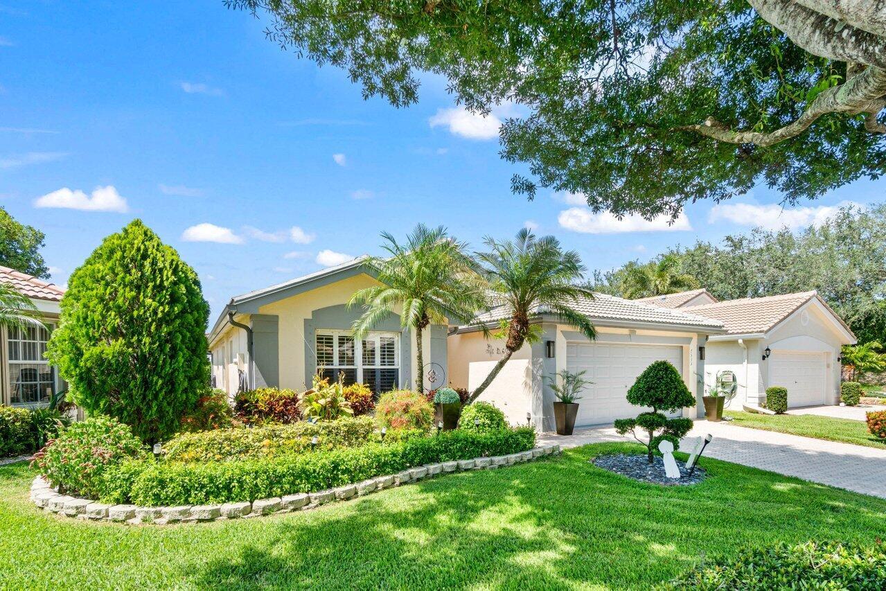 7533 Sagunto Street 7533