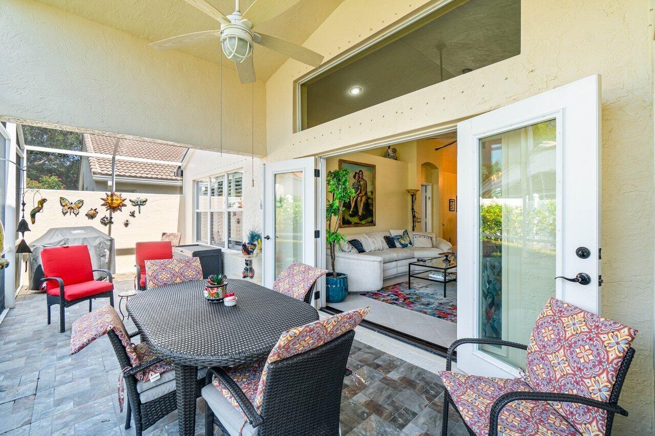 7533 Sagunto Street 7533