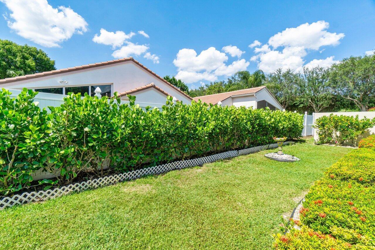 7533 Sagunto Street 7533