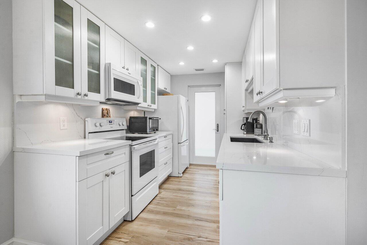 3401 Spanish Trail 3550