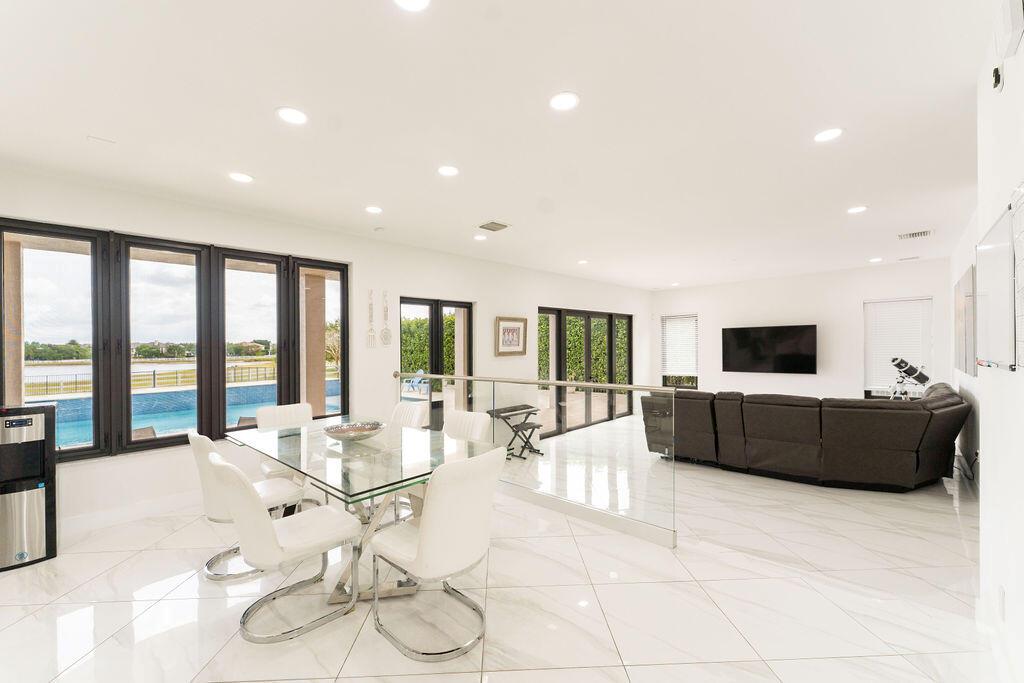 9475 Equus Circle